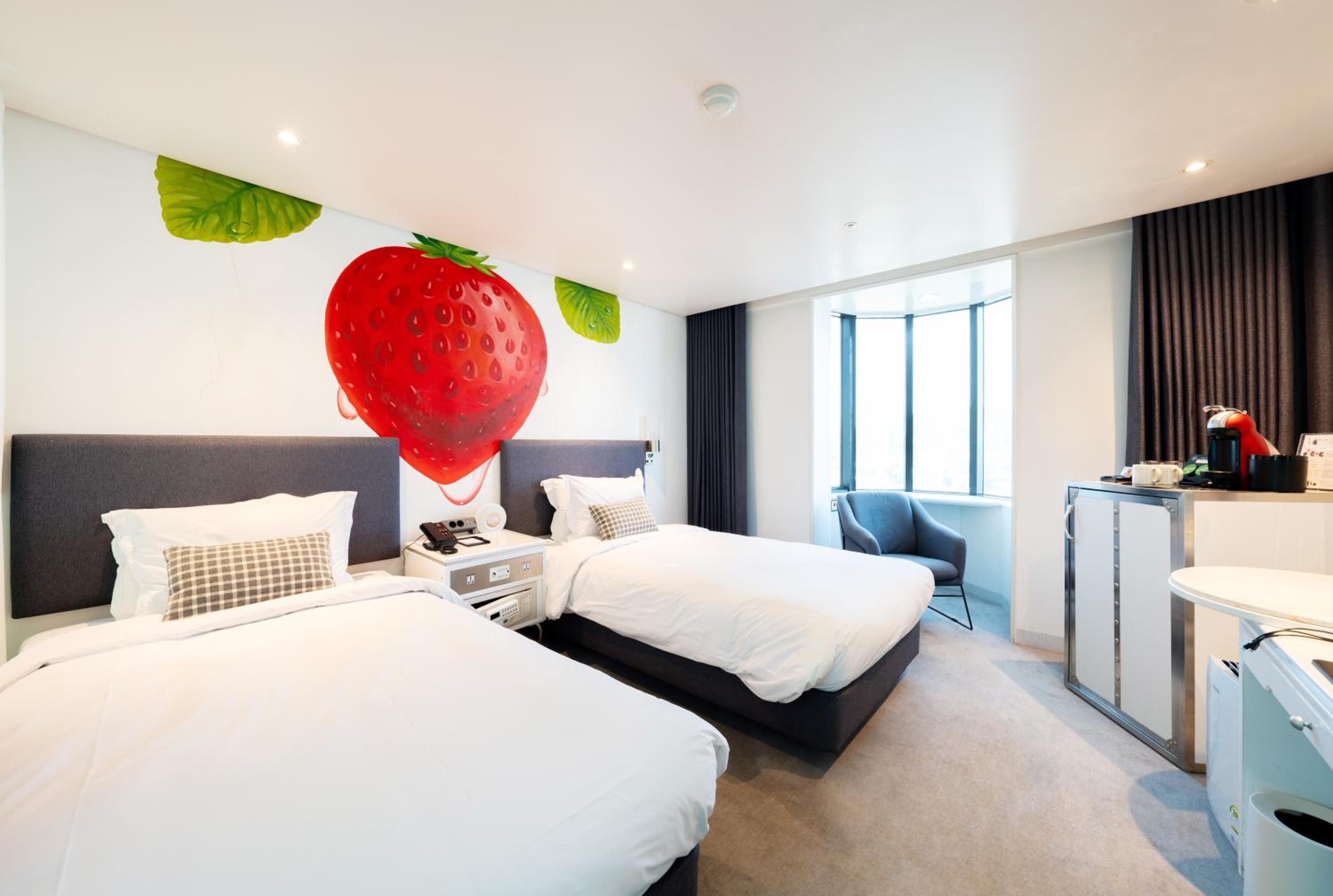 Superior Twin Room - Photo 1