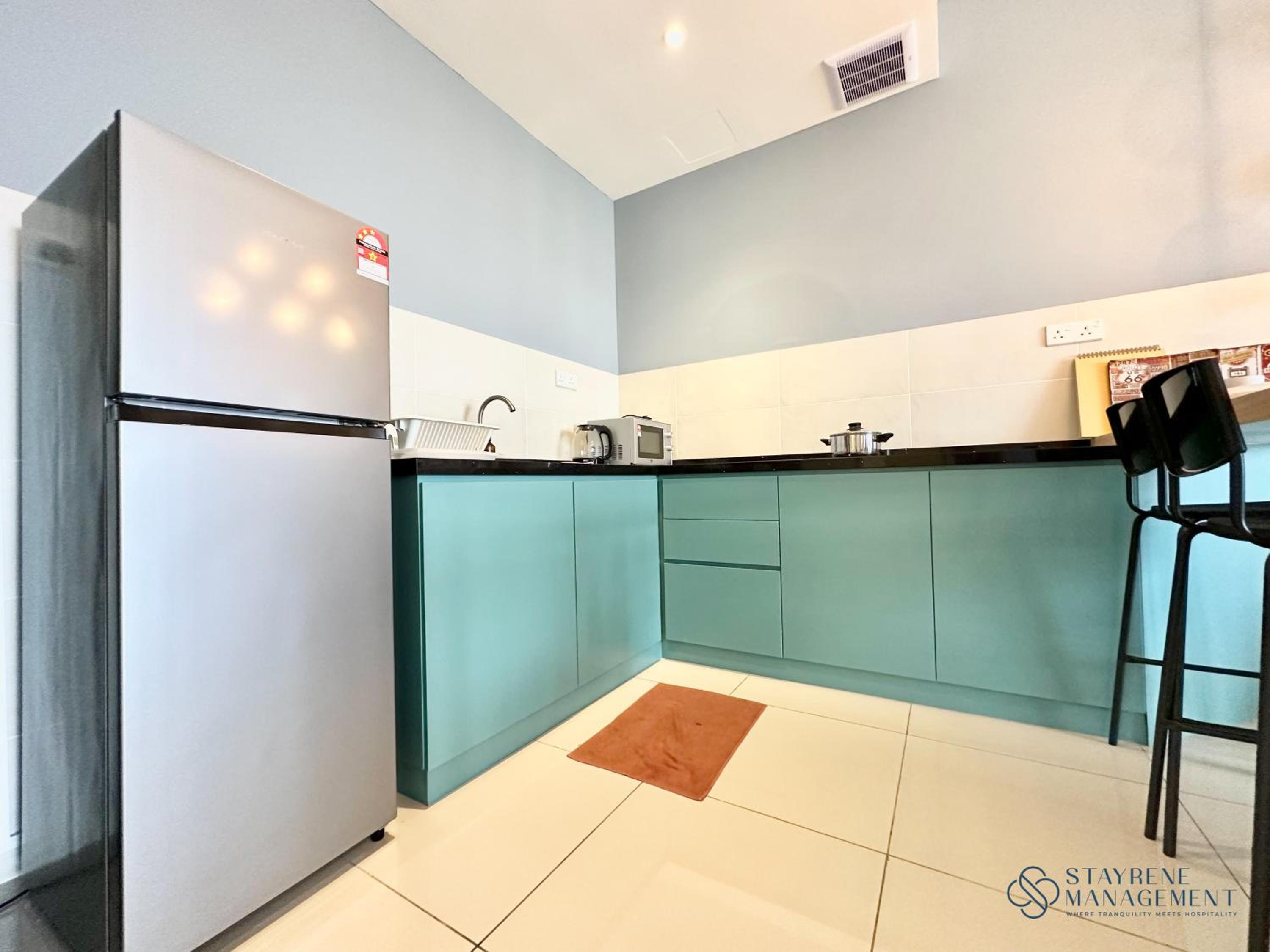One-Bedroom Apartment - Photo 4
