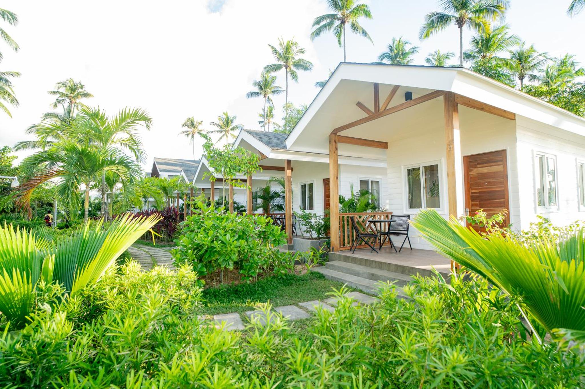 Villa - Beach Front - Photo 11