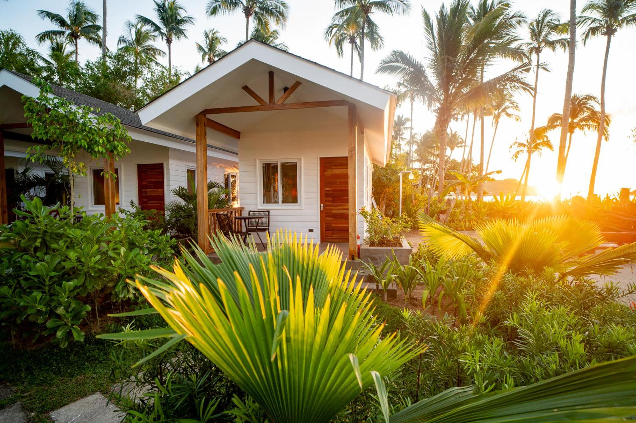 Villa - Beach Front - Photo 5