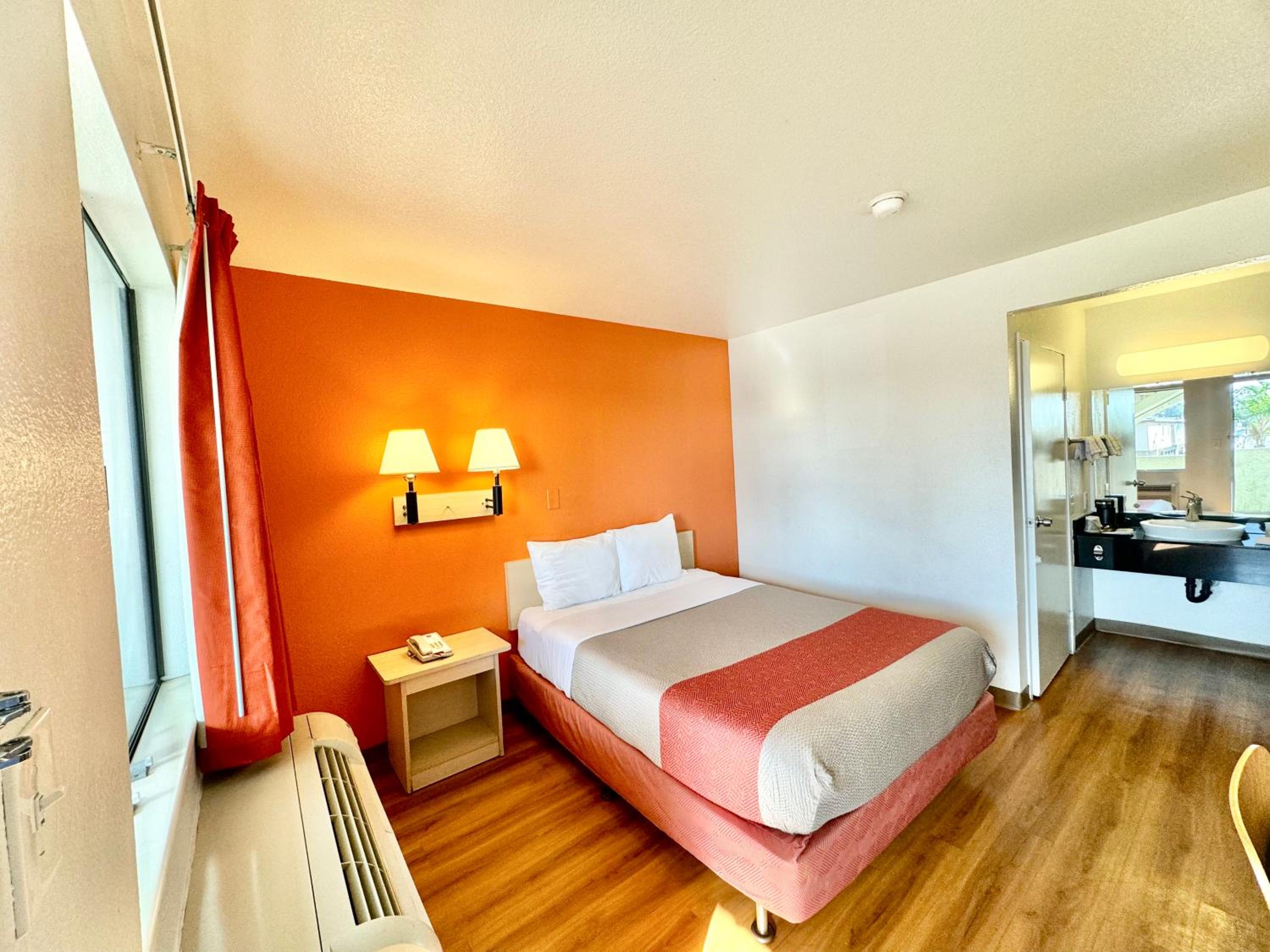 Motel 6-Bellflower, CA - Los Angeles, Foto 5