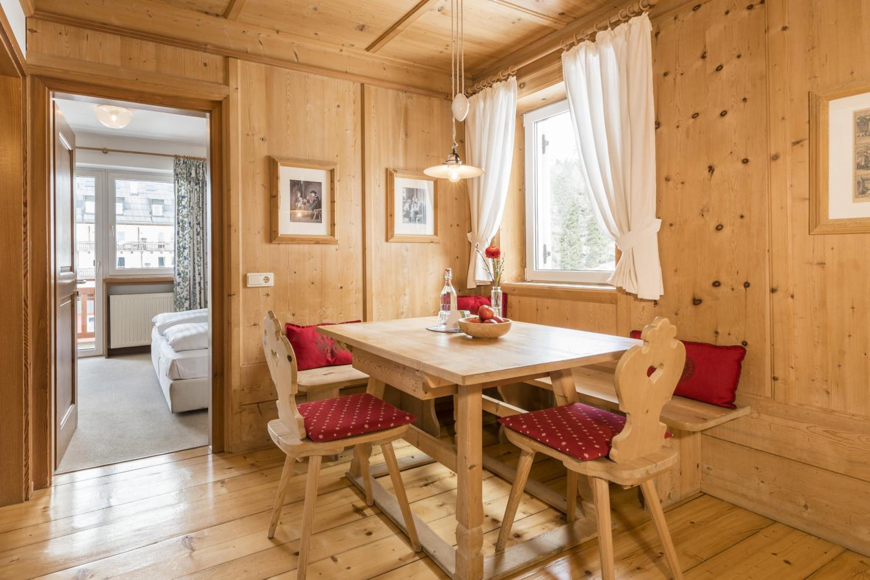 Junior Suite - Photo 8