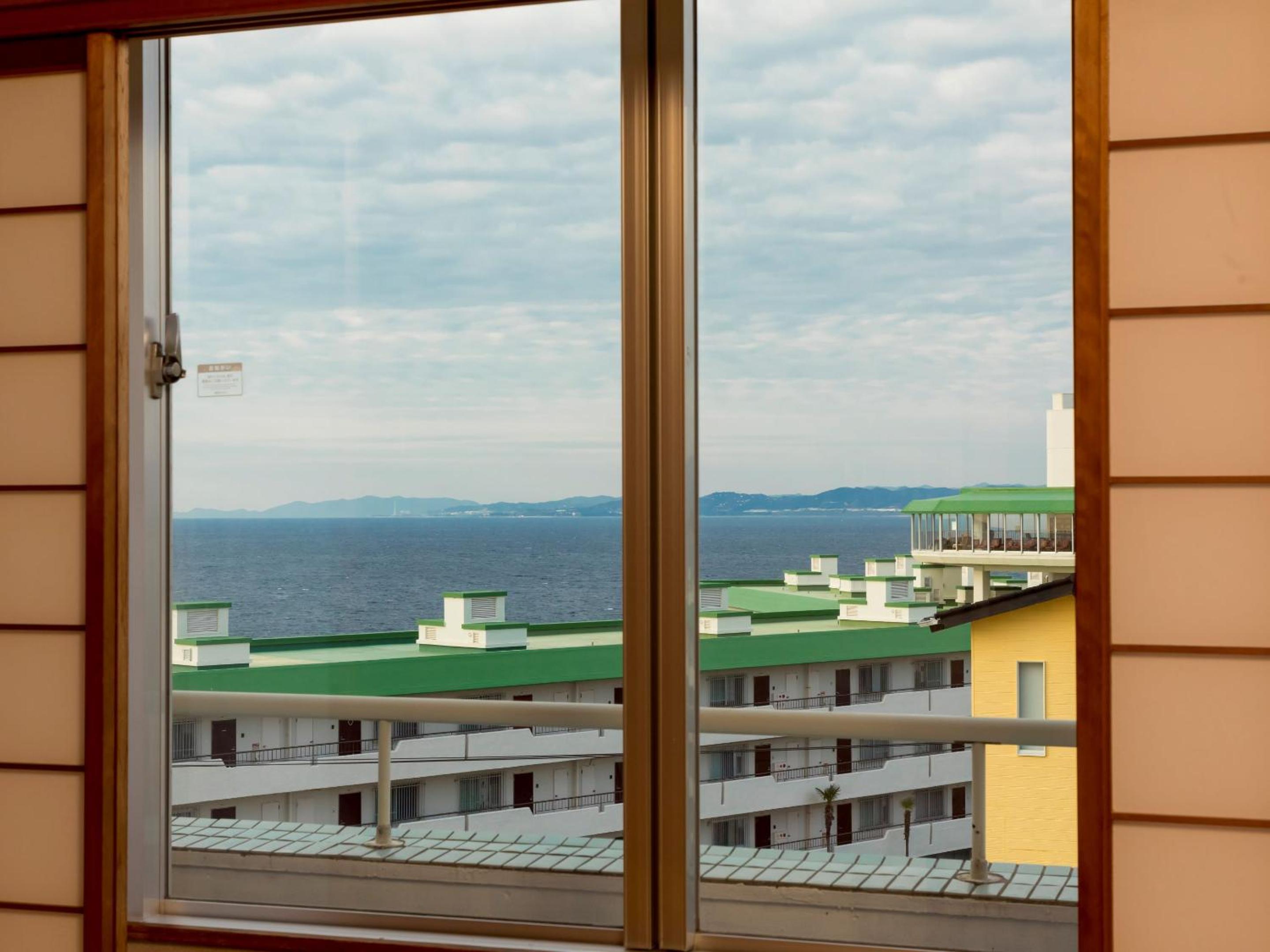 Economy Japanese Style Room With Bathroom With Bay View
