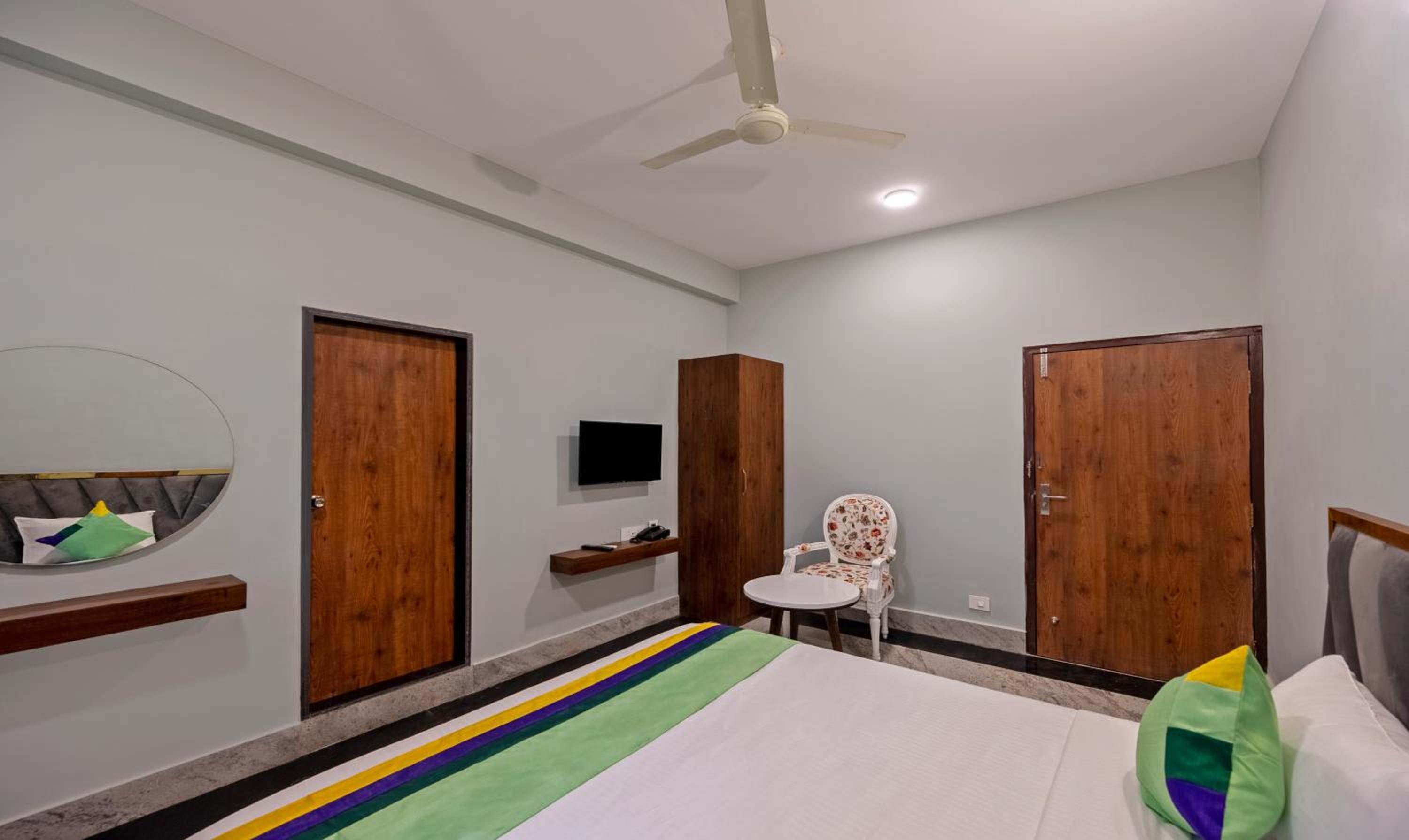 Standard Room photo 3