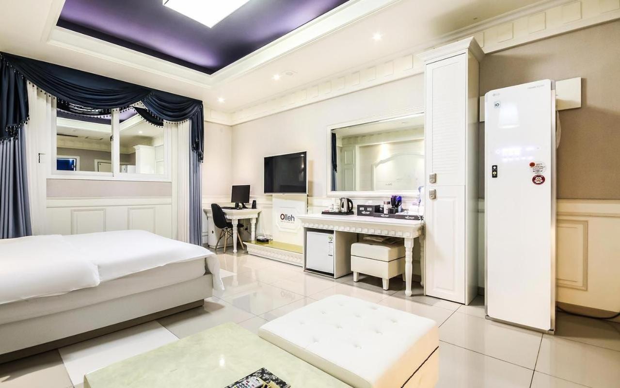Standard Double Room photo 2