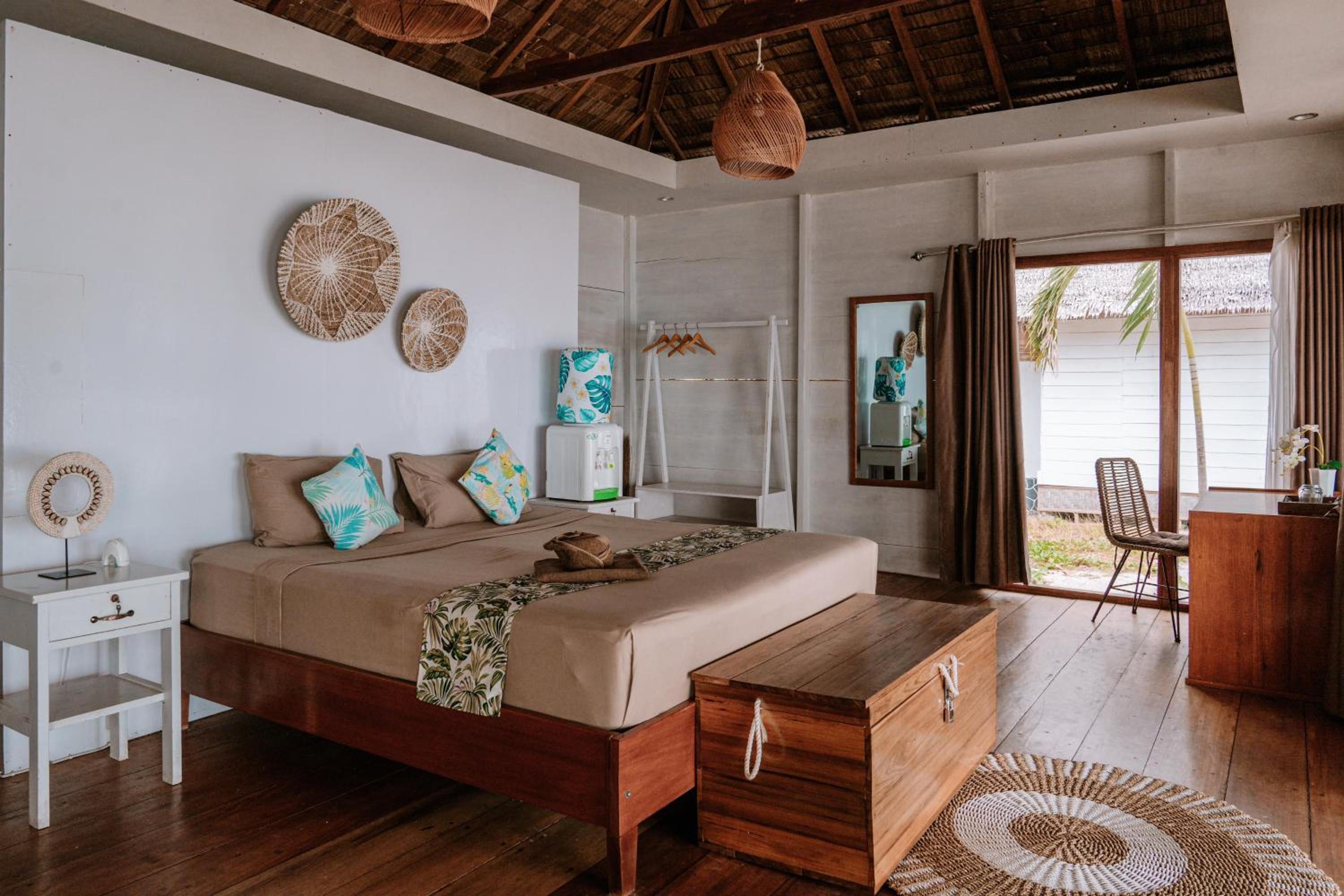 Villa - Beach Front