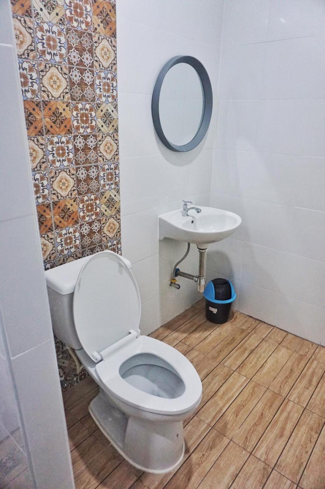 Deluxe Double Room with Balcony photo 2