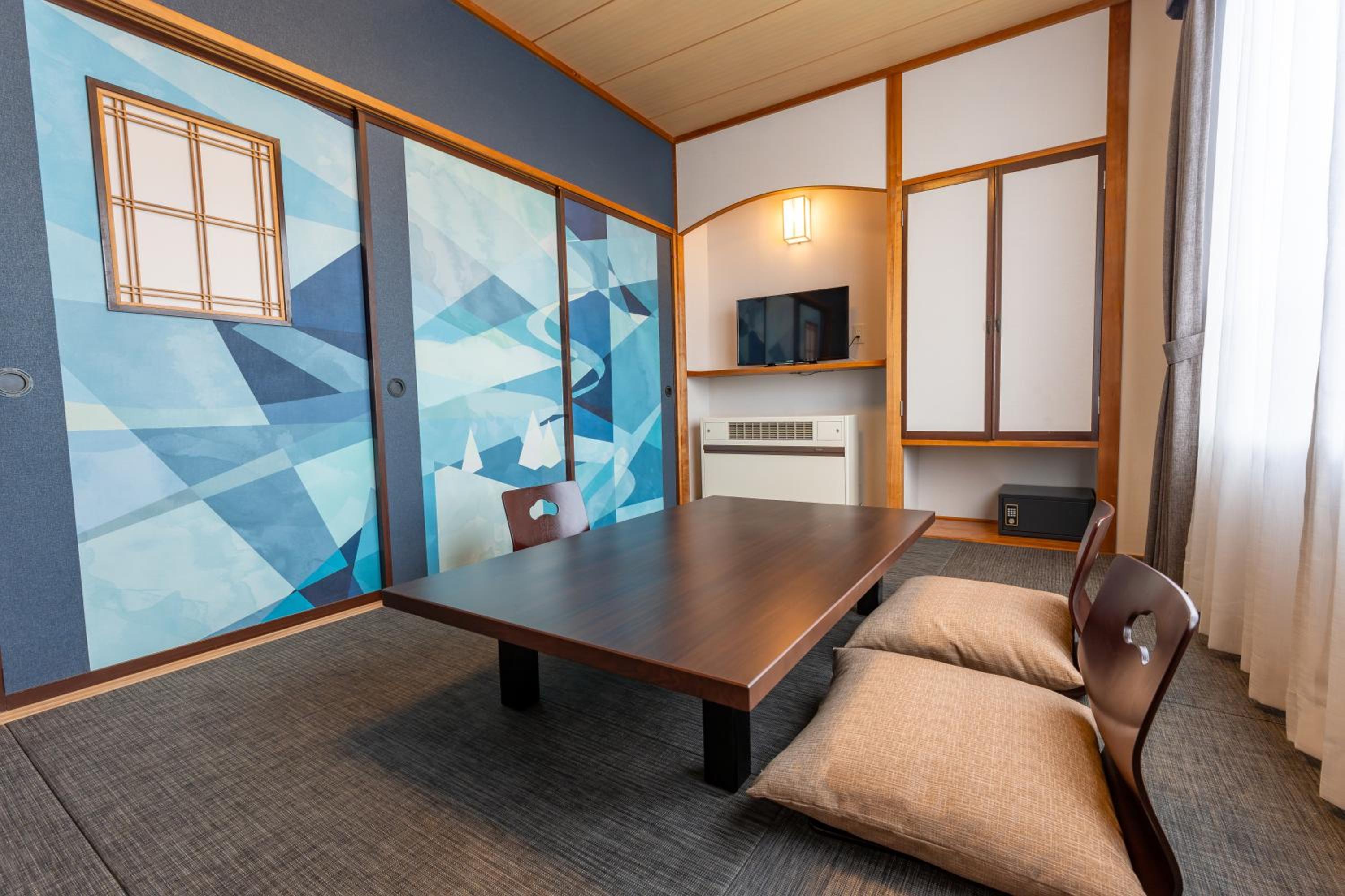 Japanese Standard E(lower floor) (Nonsmoking) - Photo 3