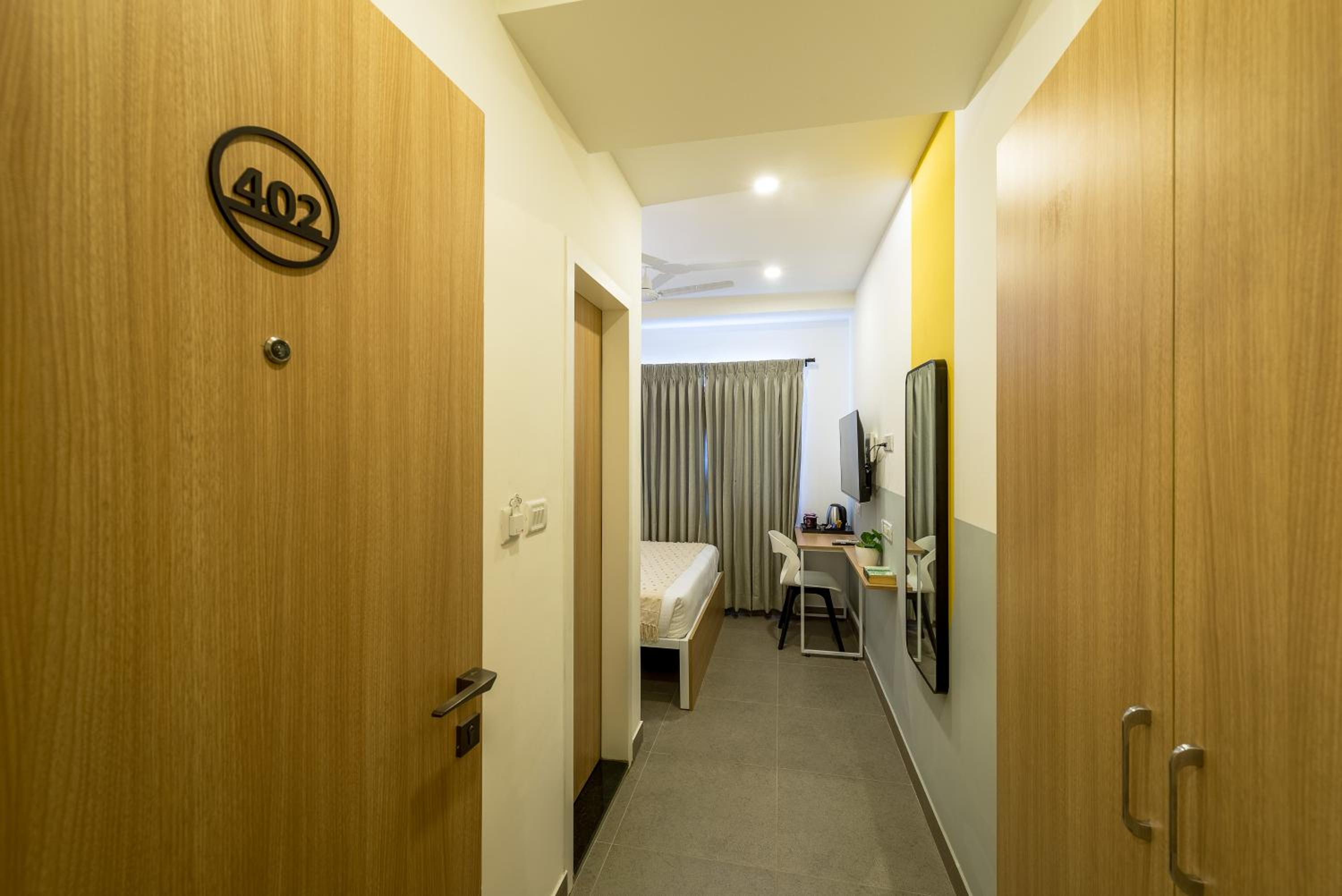 Standard Double Room - Photo 5