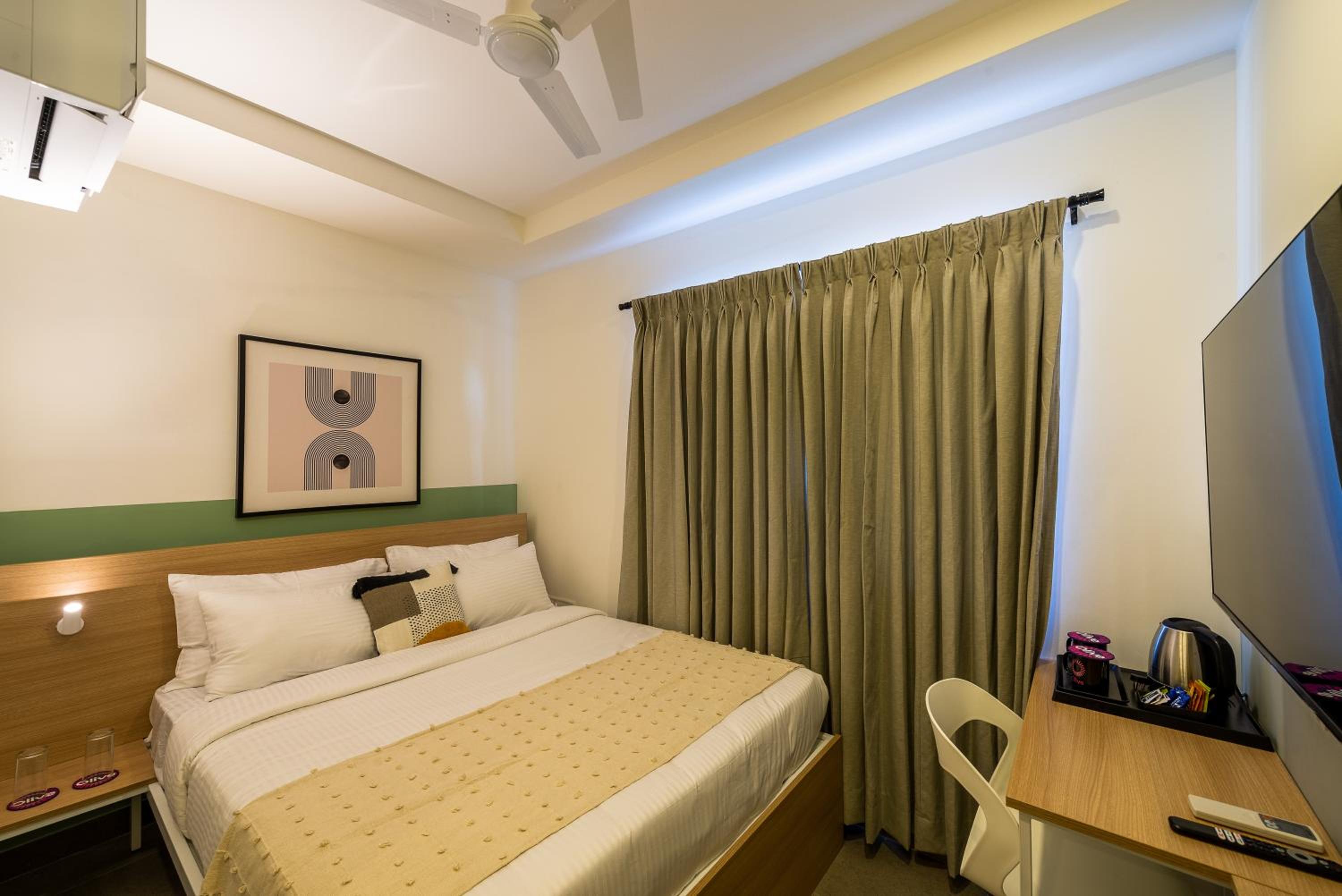 Standard Double Room - Photo 3