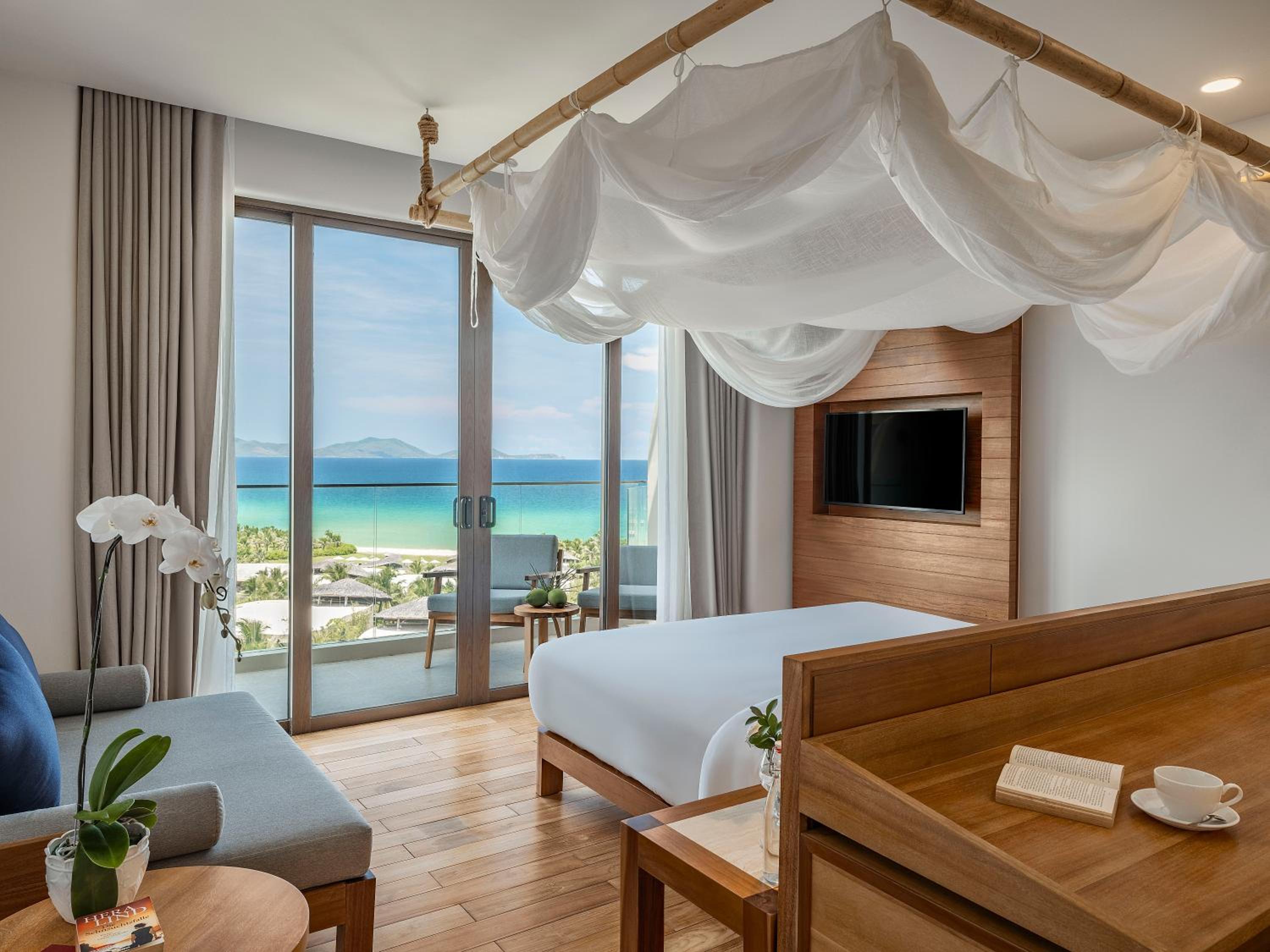Seaview One-Bedroom Suite - Photo 1