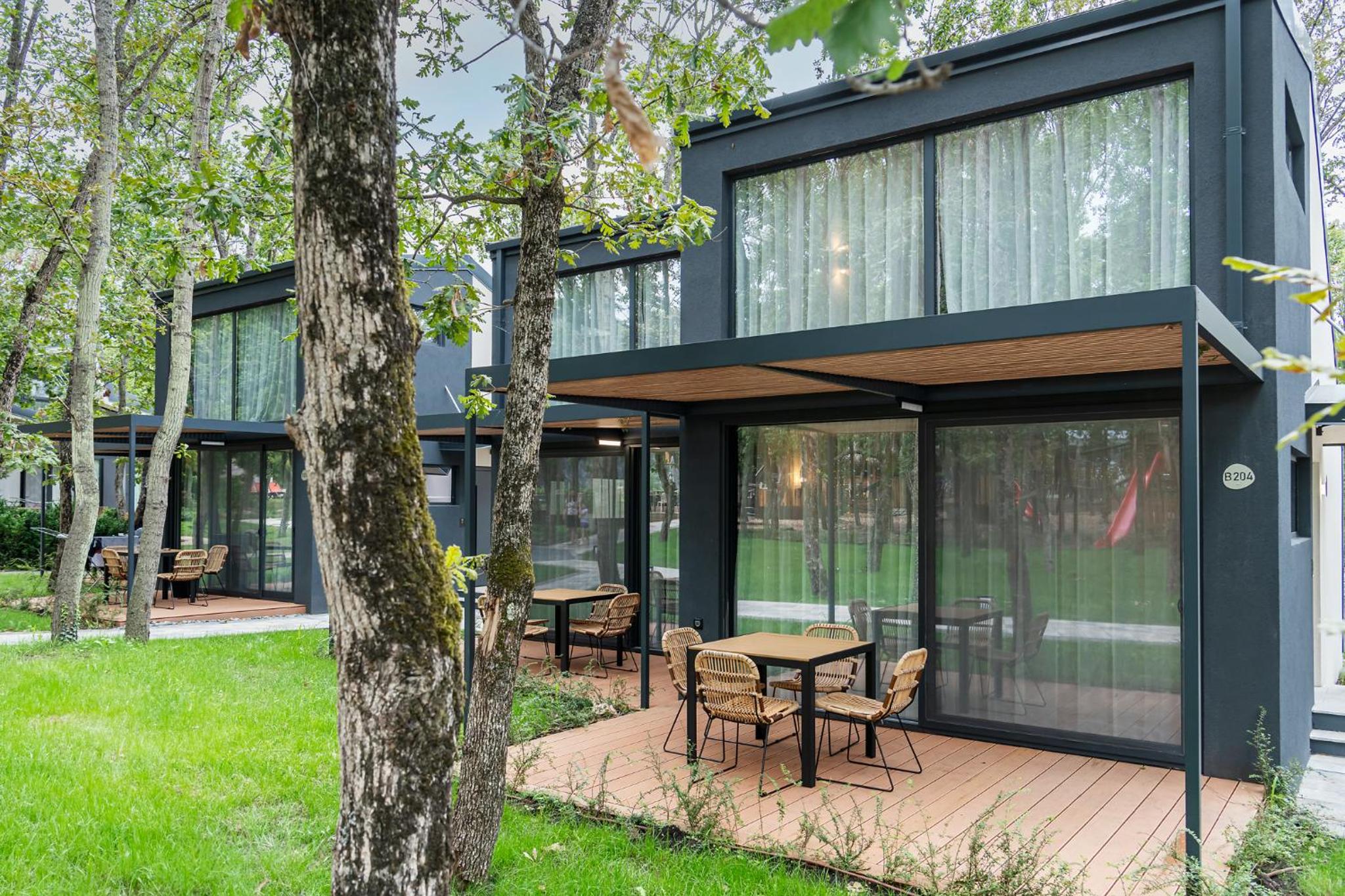Family Villa - Photo 2