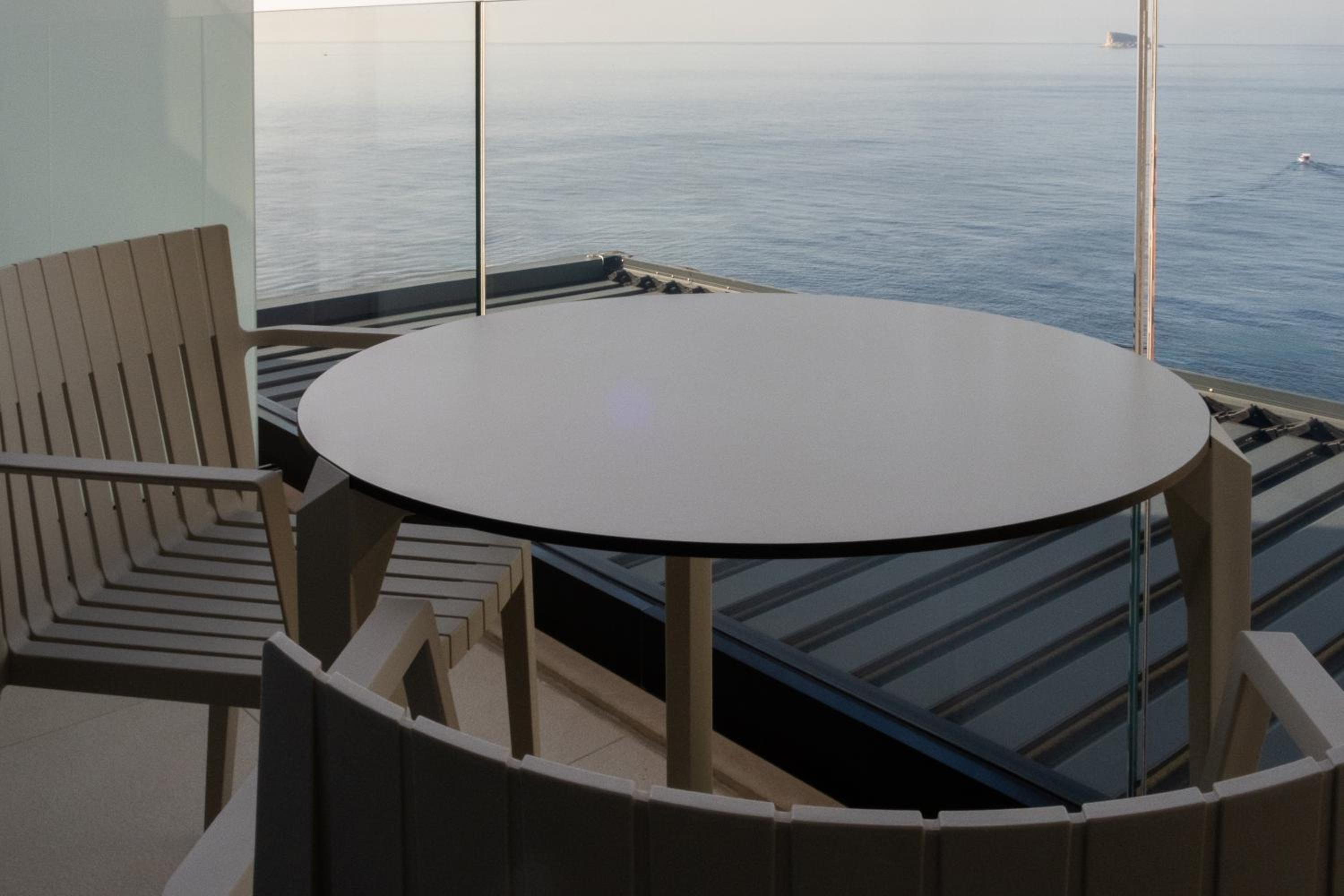 Standard Room with Sea View - Photo 2