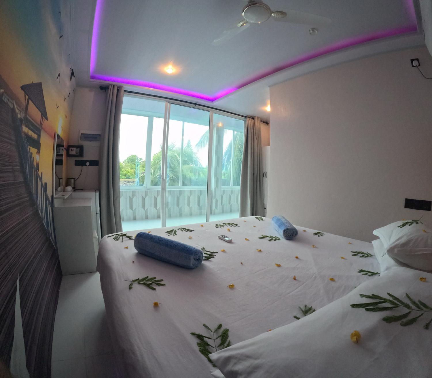 Deluxe Double Room With Balcony And Sea View