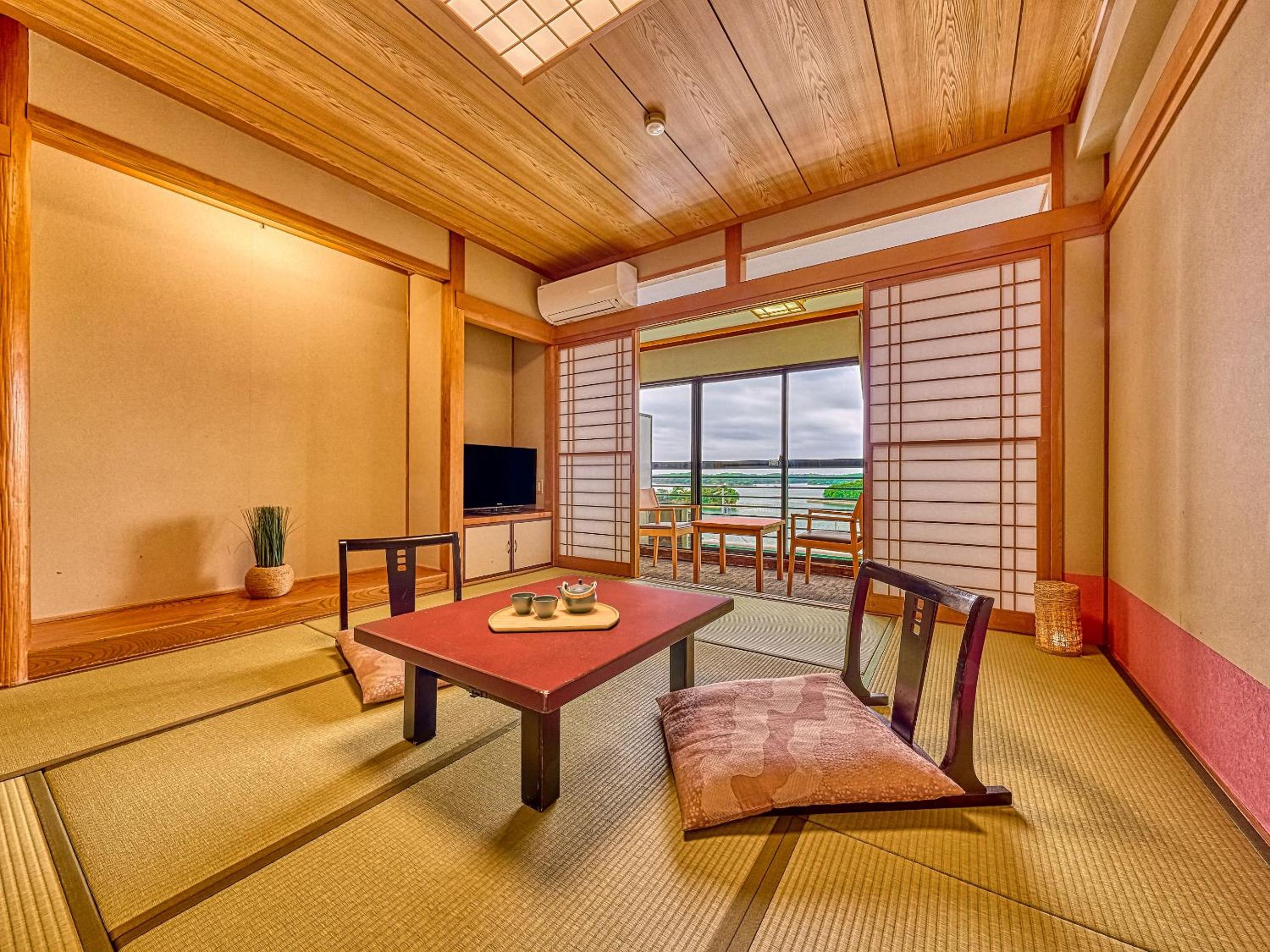 Standard Japanese-Style-Room - Shared Bathroom - Non-Smoking photo 1
