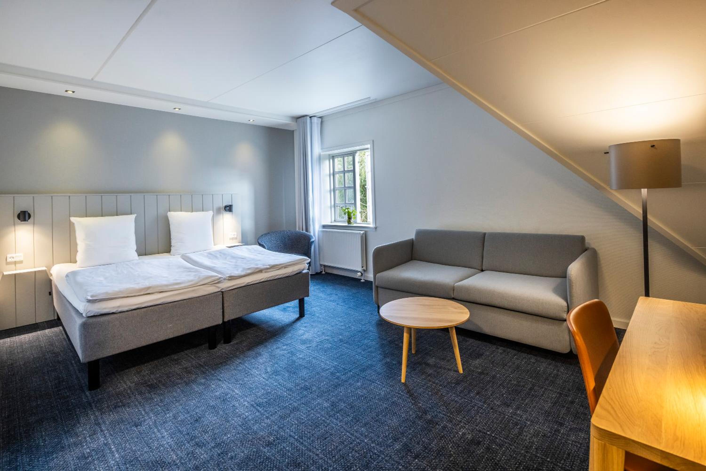 Superior Deluxe Double or Twin Room  - Photo 5