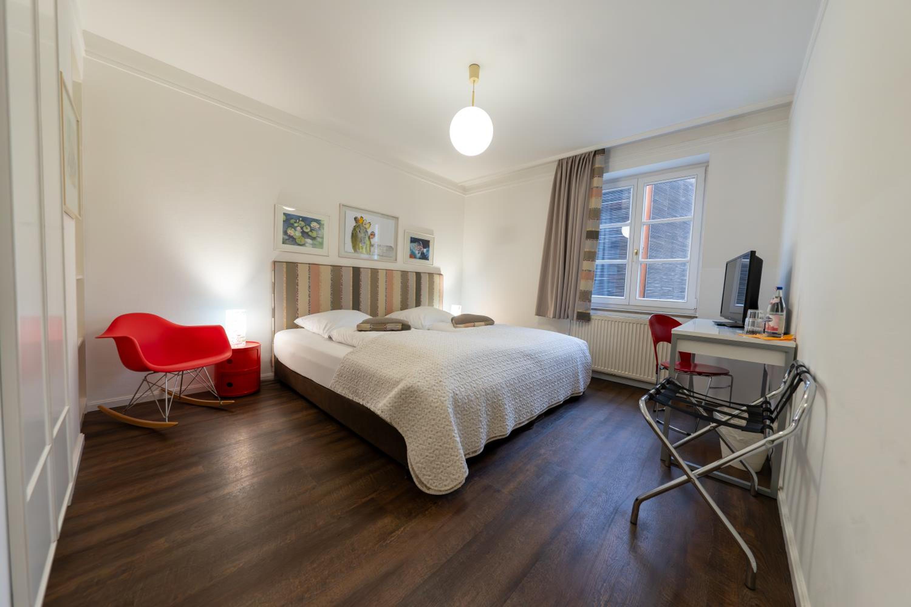 Double Room - Photo 10