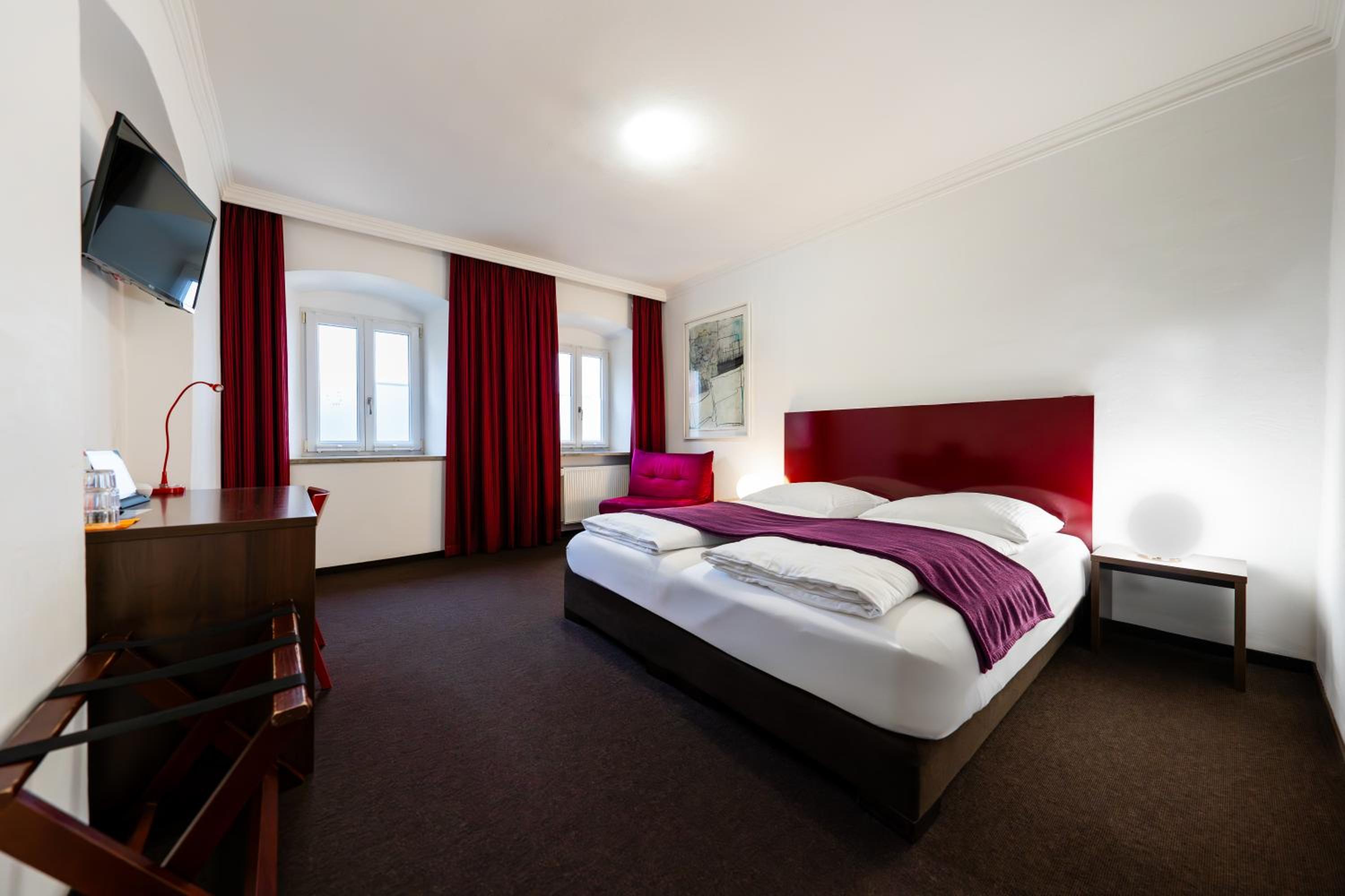 Double Room with Extra Bed - Photo 3