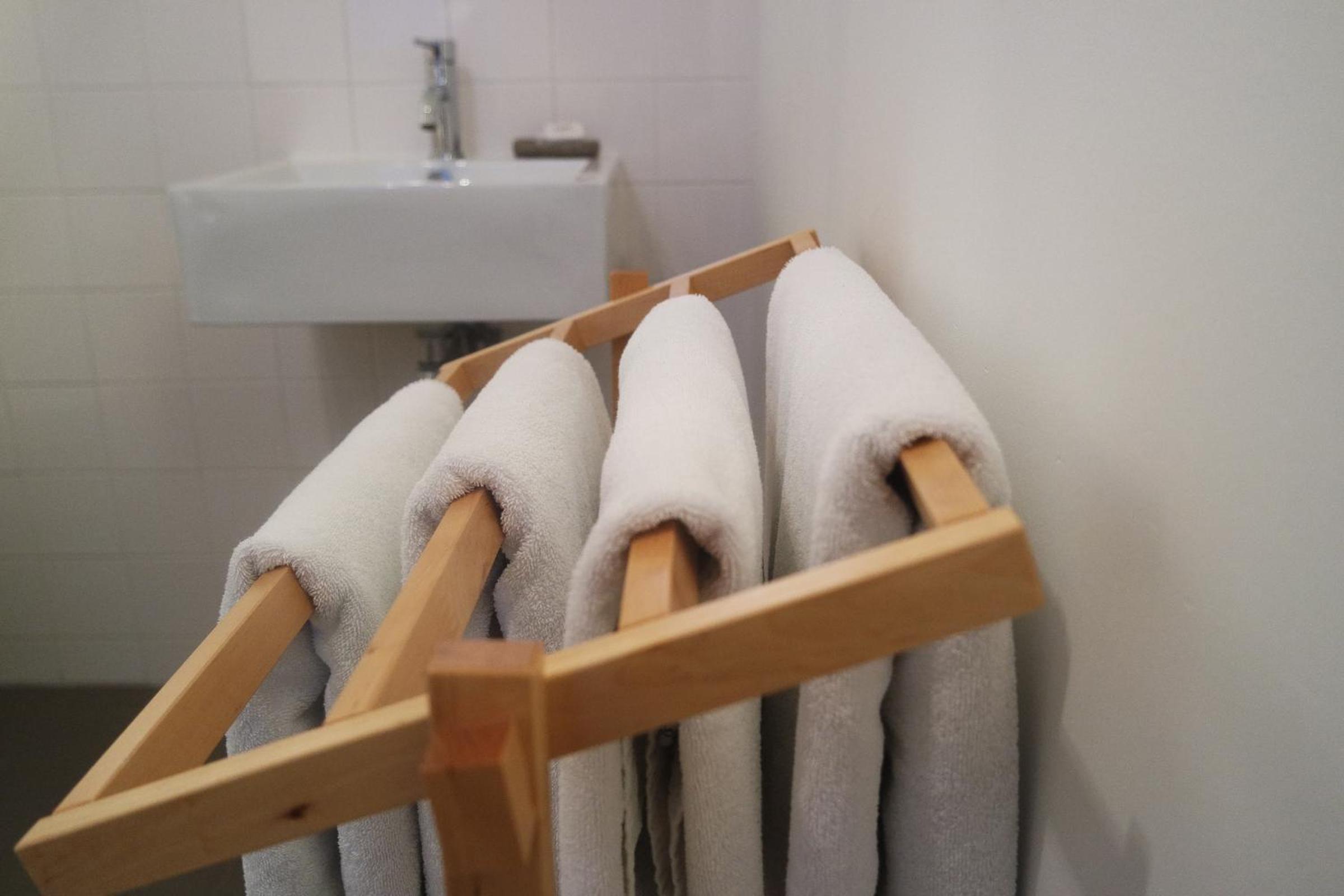 Luxury Twin Room - Photo 3