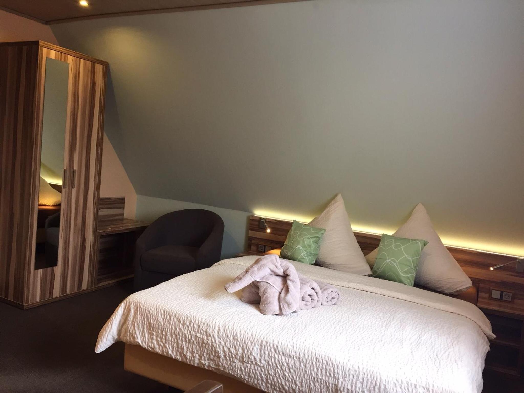 Triple Room - Photo 7