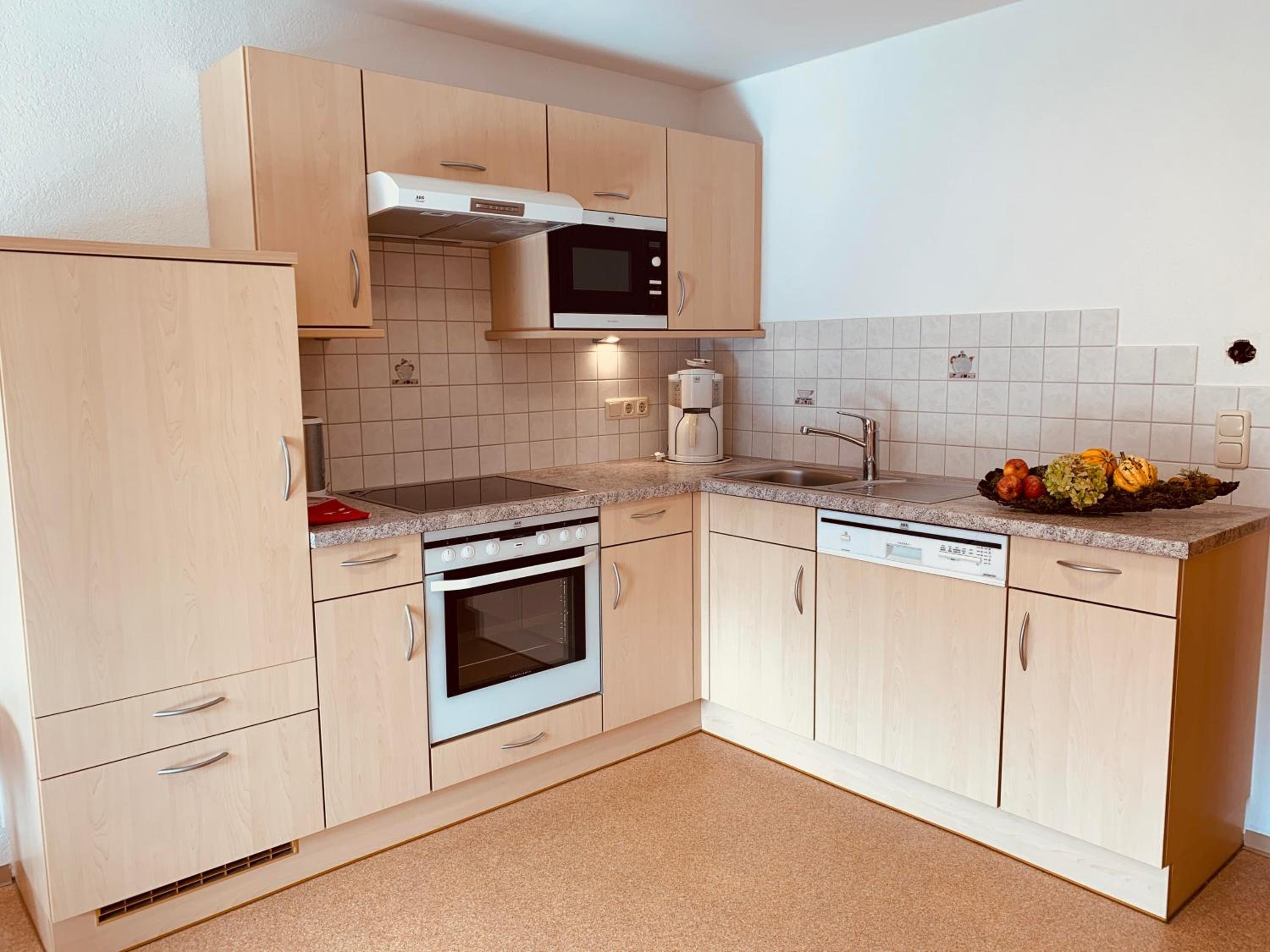 One-Bedroom Apartment with Shower photo 3