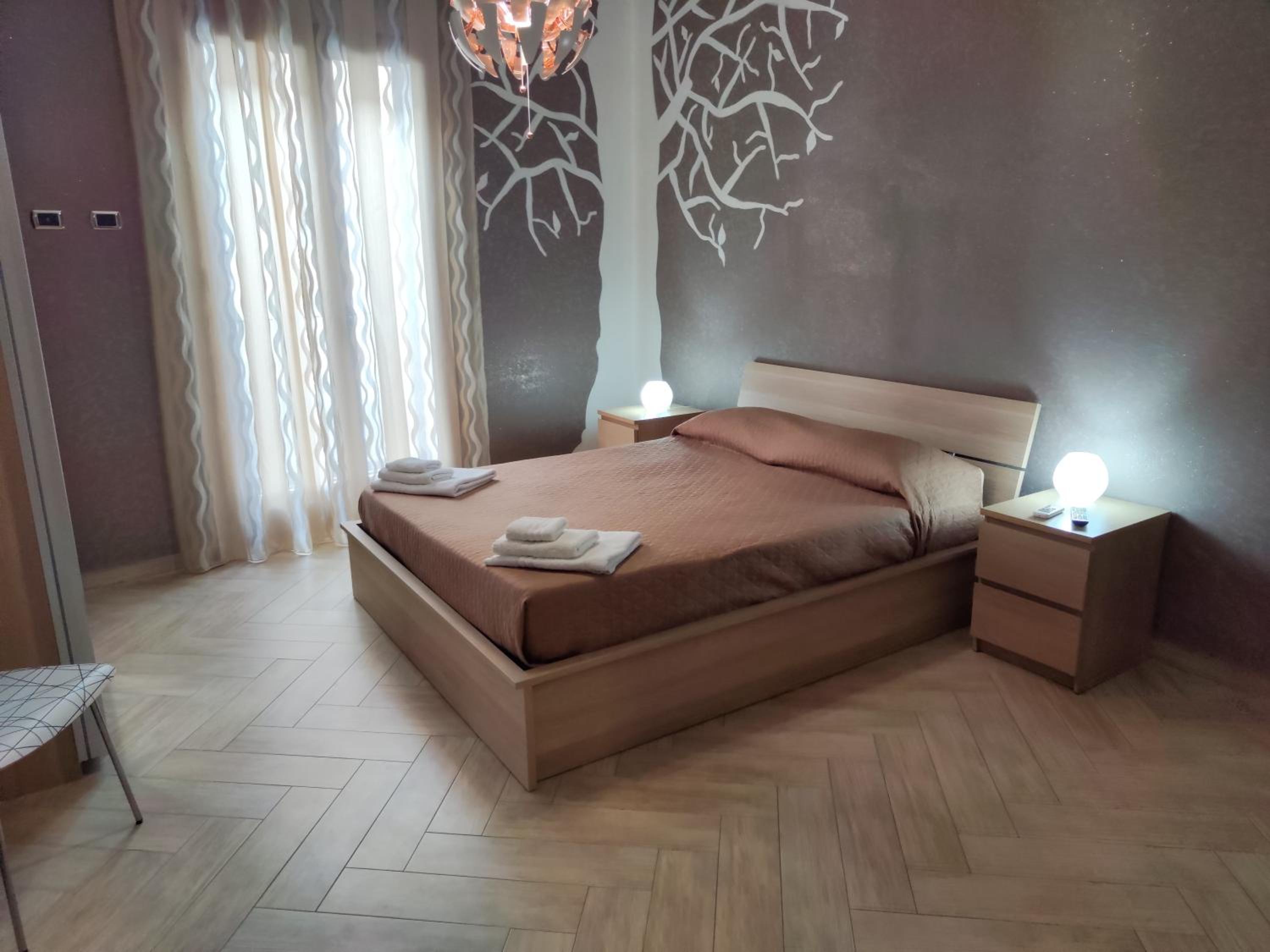 Deluxe Room - Photo 2