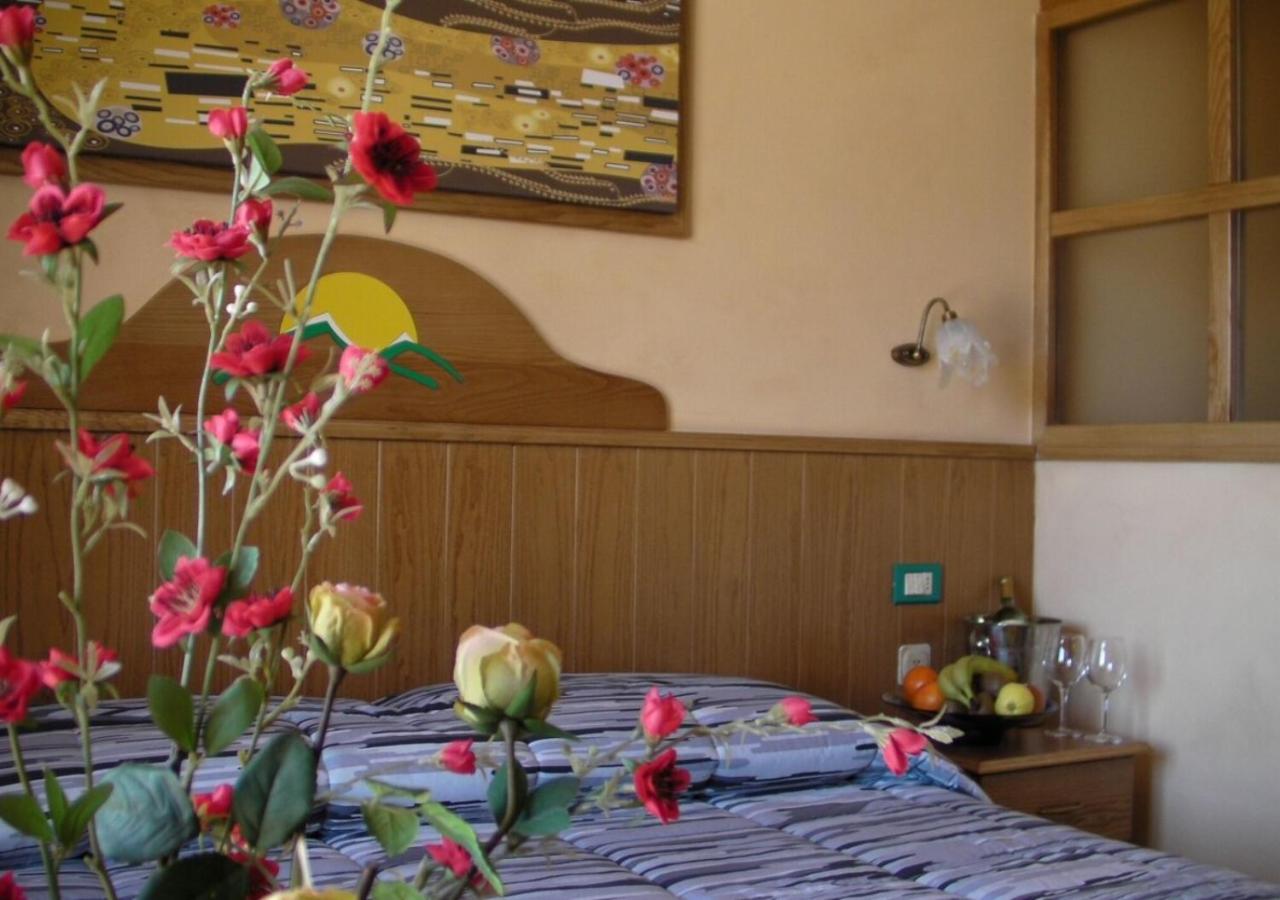Double or Twin Room photo 1