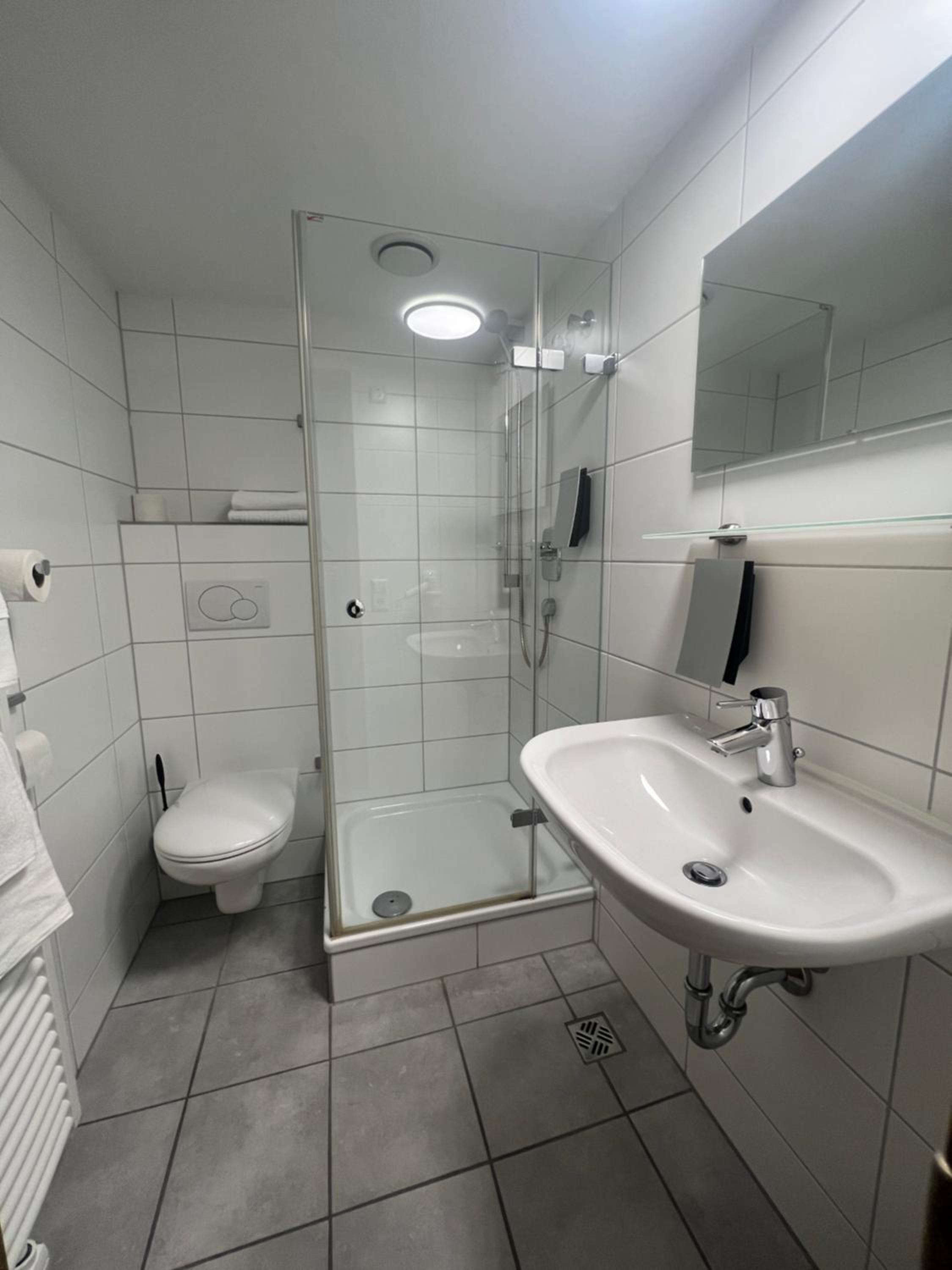 Double Room with Private Bathroom photo 2