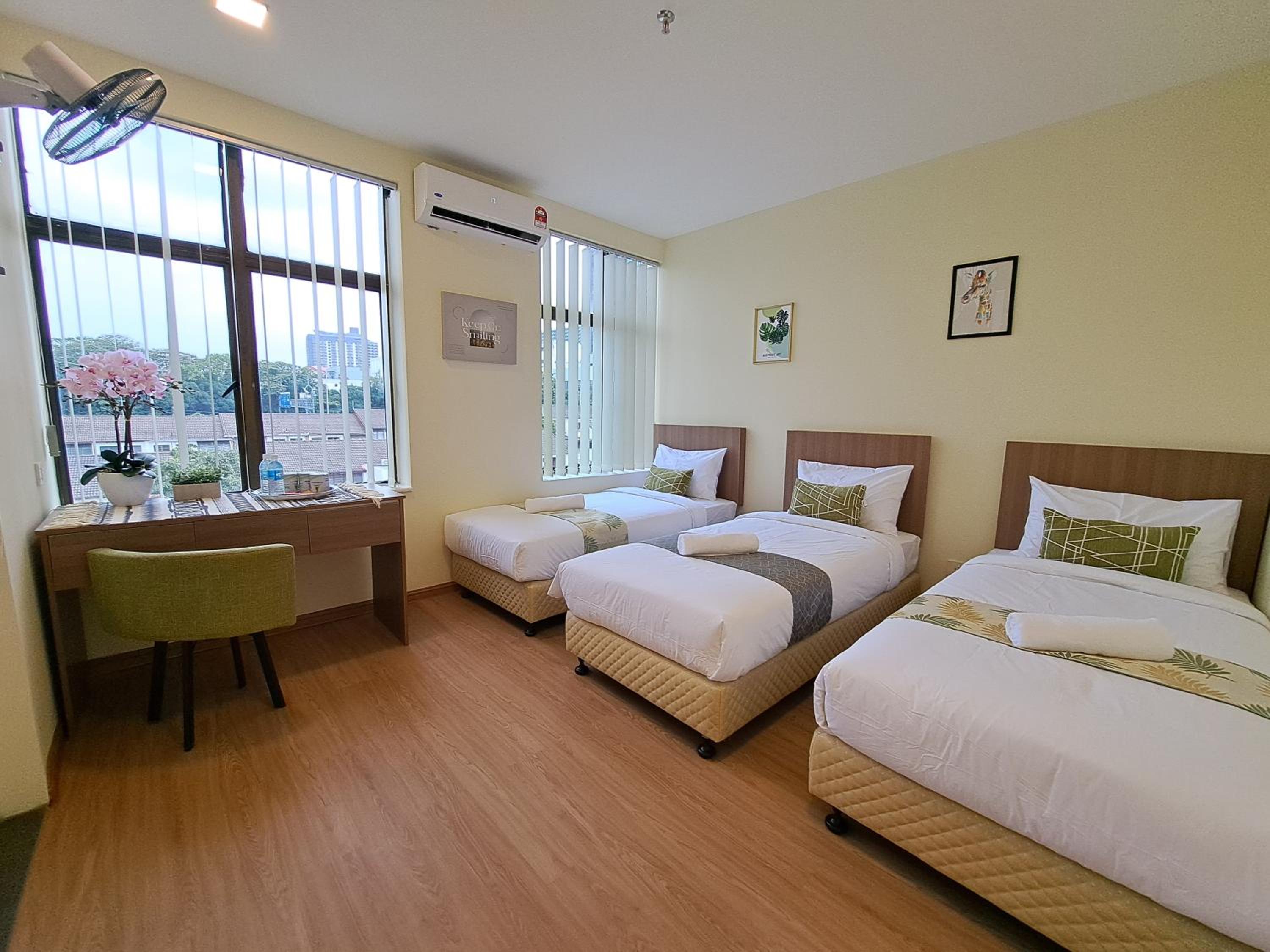 Triple Room - Photo 1
