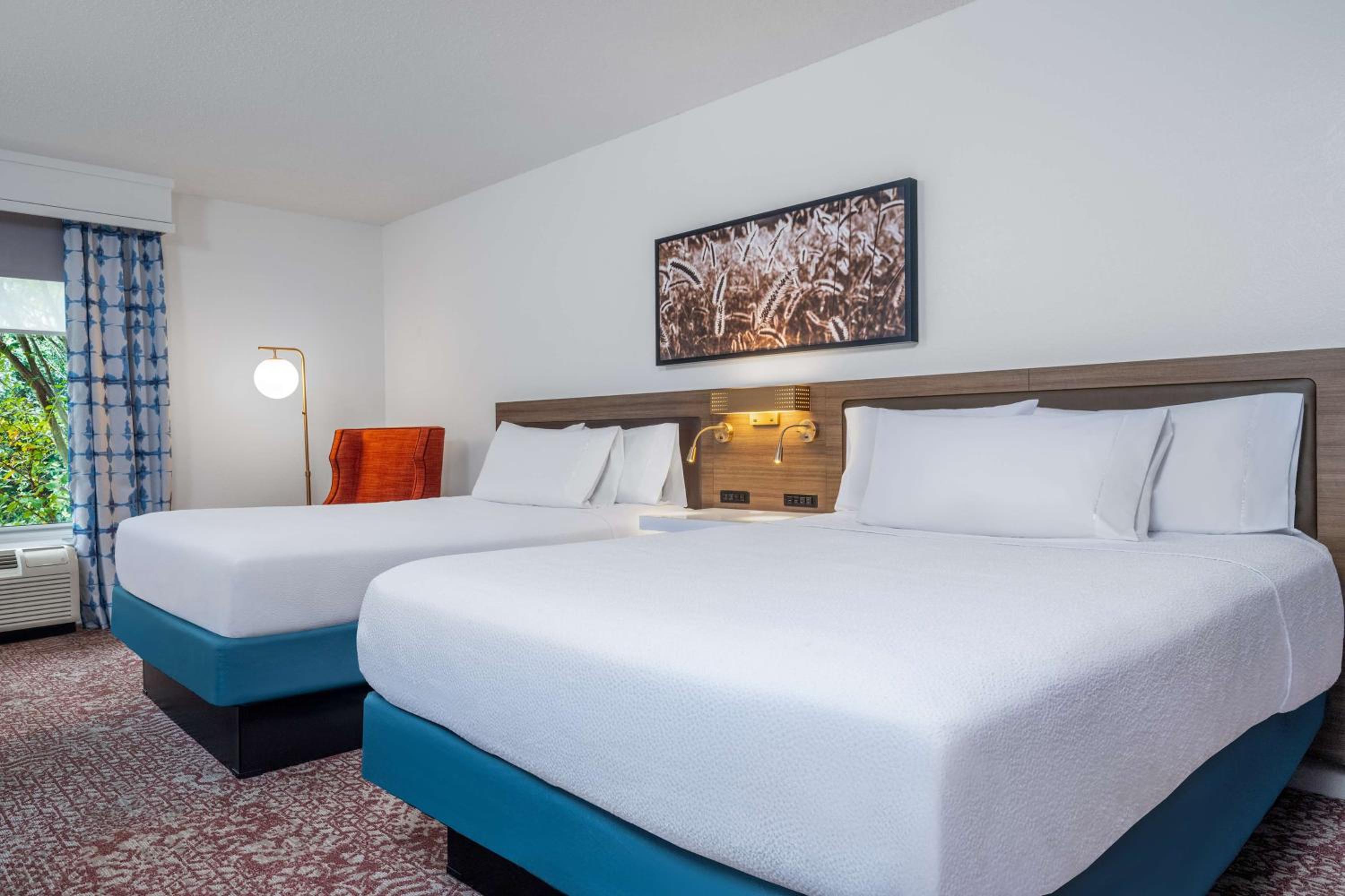 Queen Room with Two Queen Beds - Photo 1
