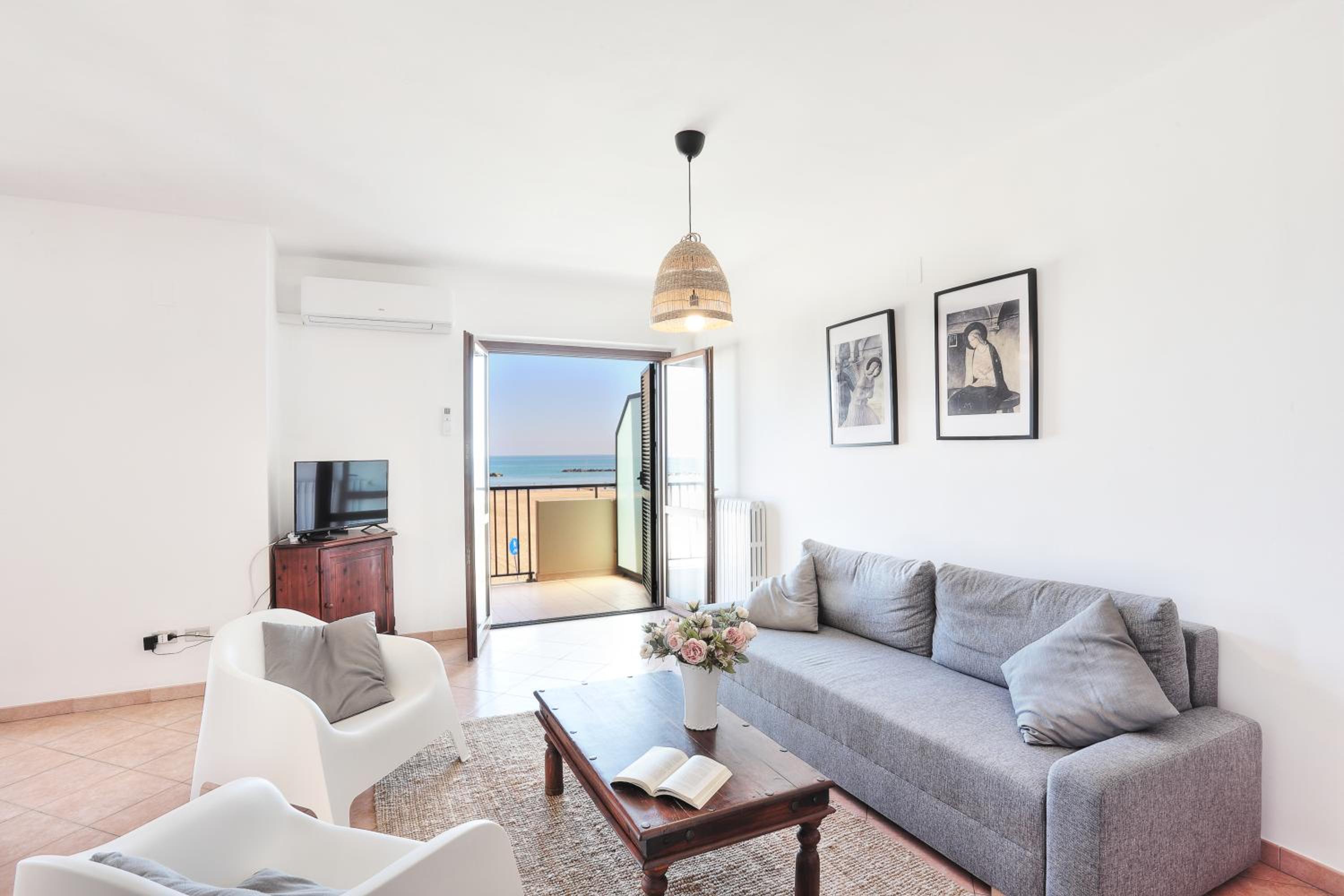 Apartment with Sea View