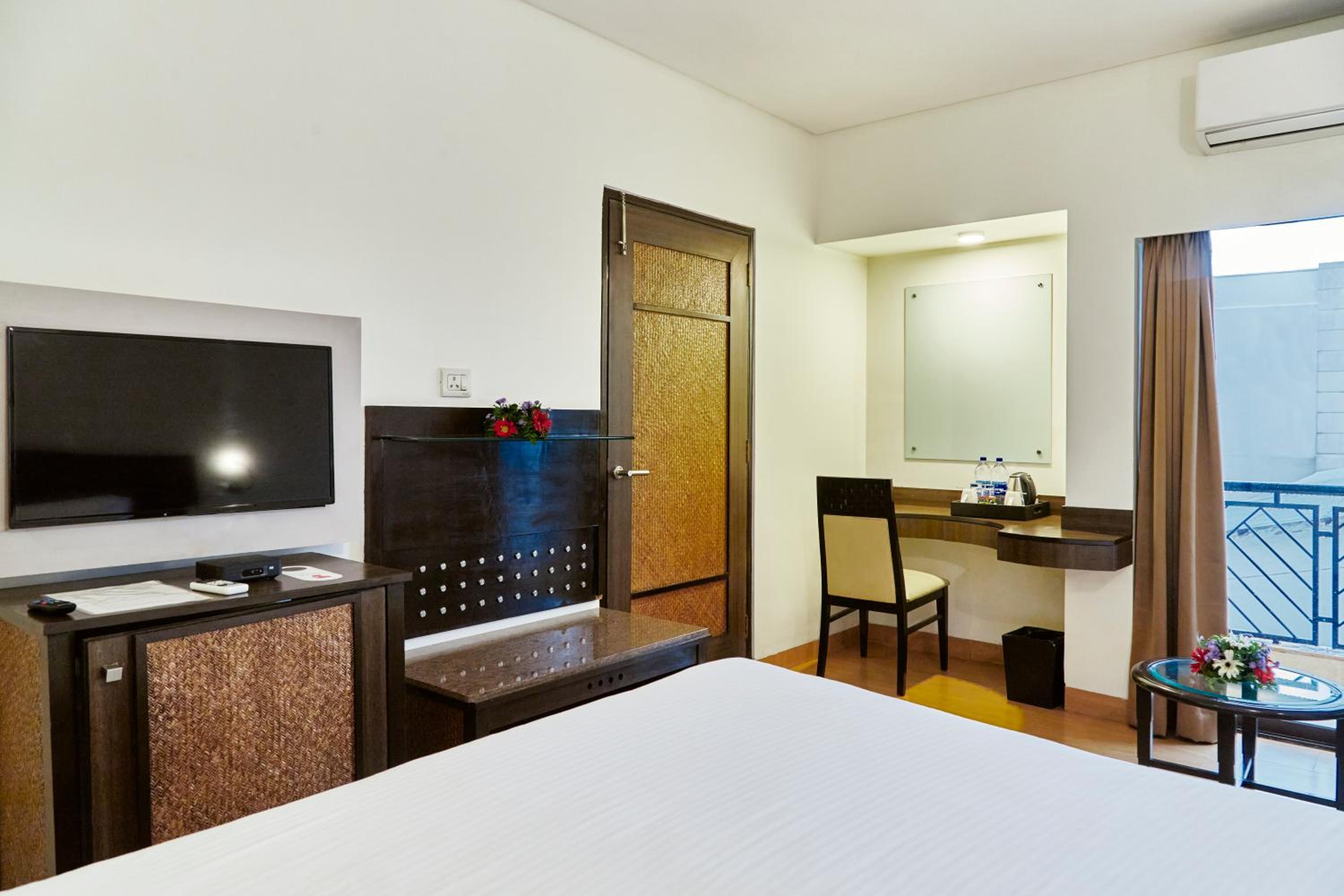 Deluxe Double Room photo 3