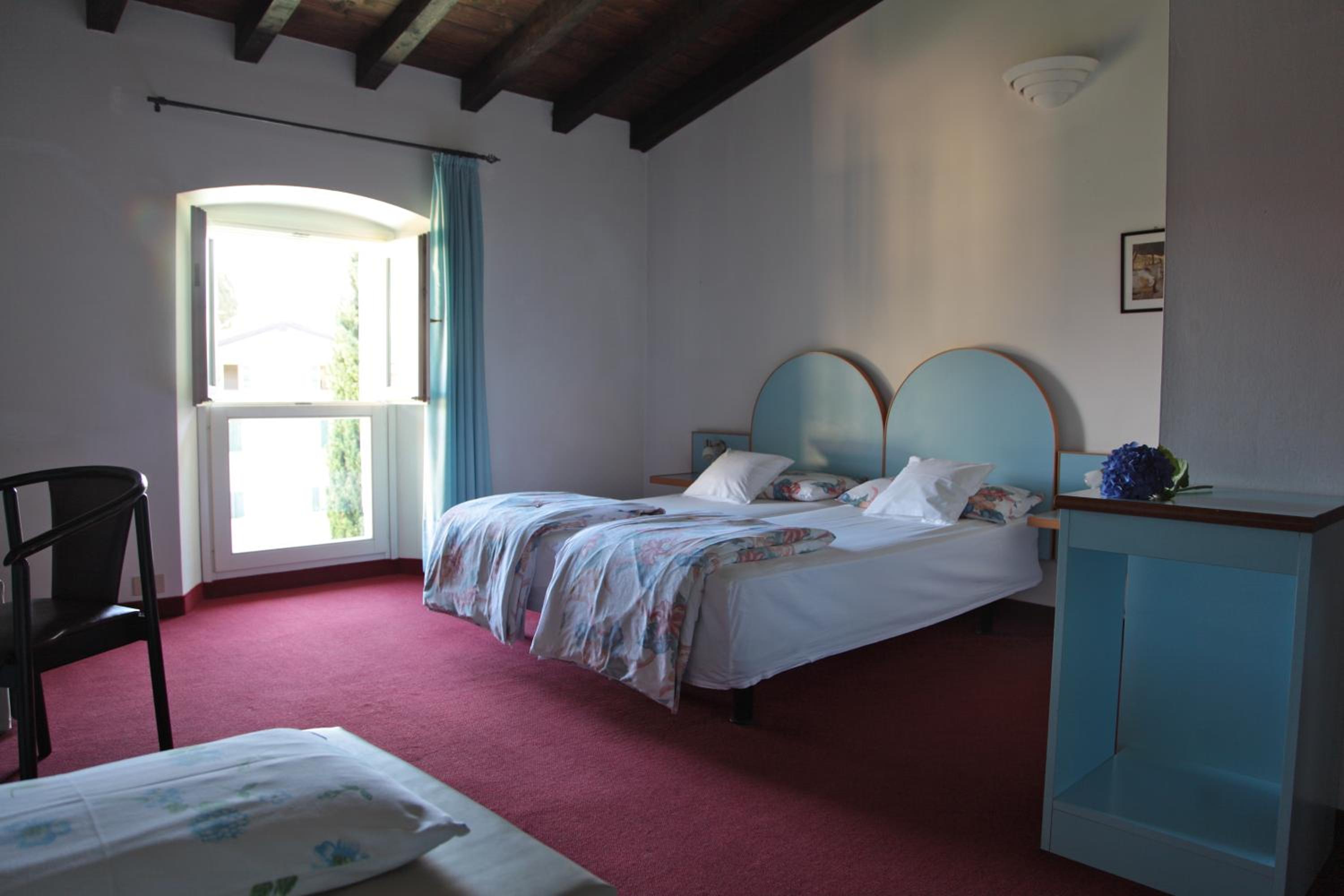 Double Room - Photo 3
