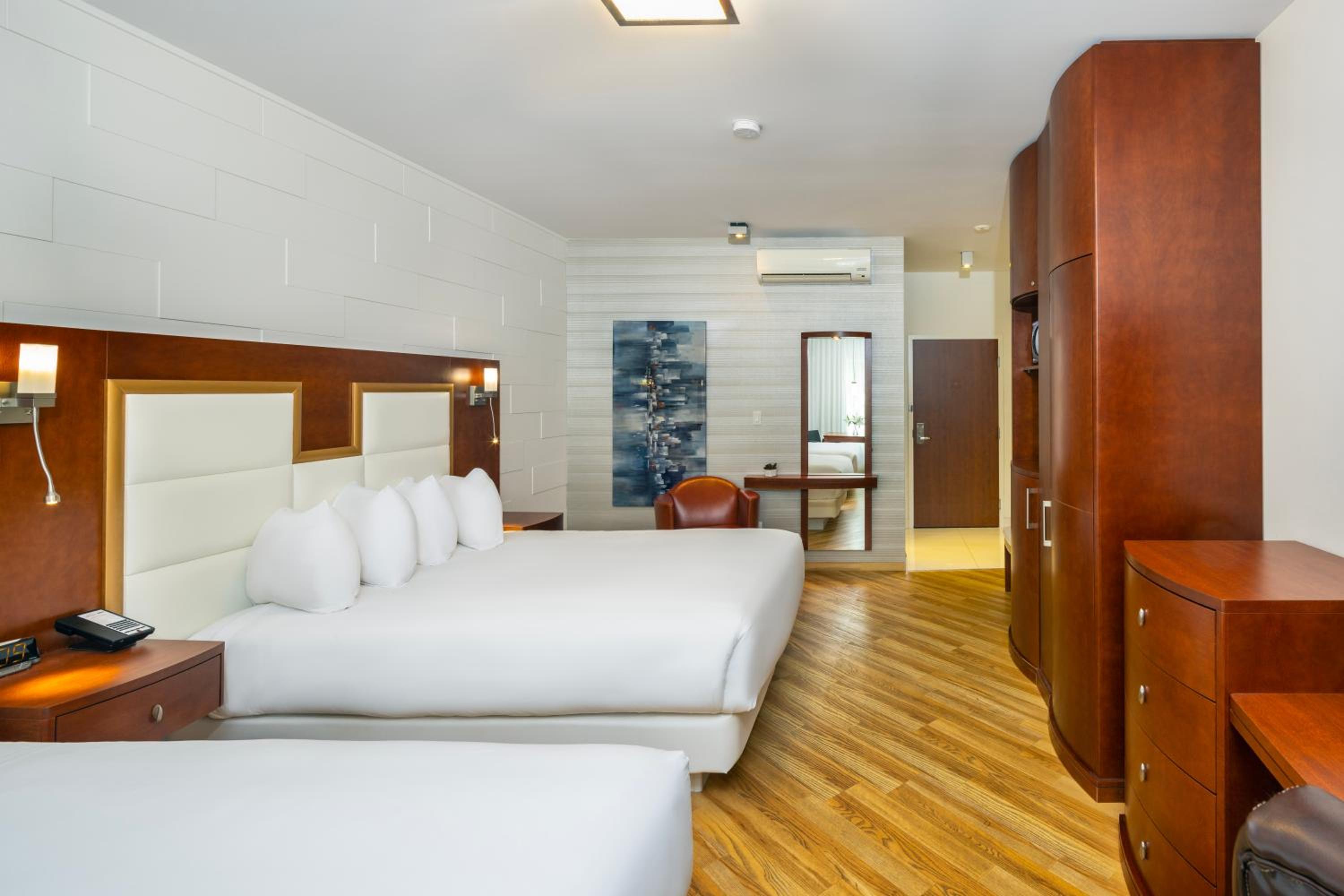Deluxe Room with Two Queen Beds