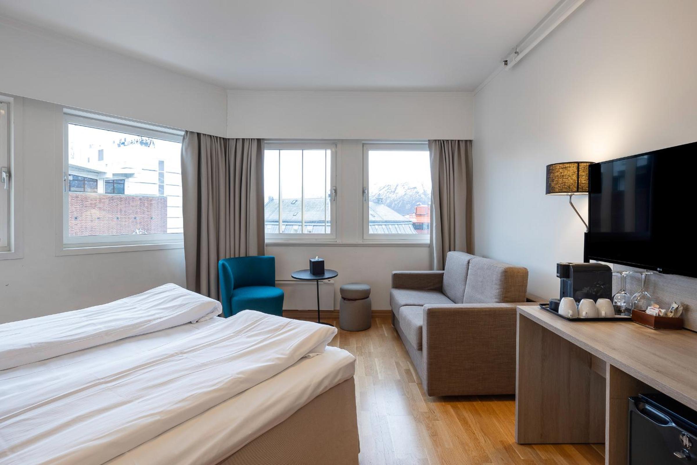 Deluxe Double Room - Photo 1