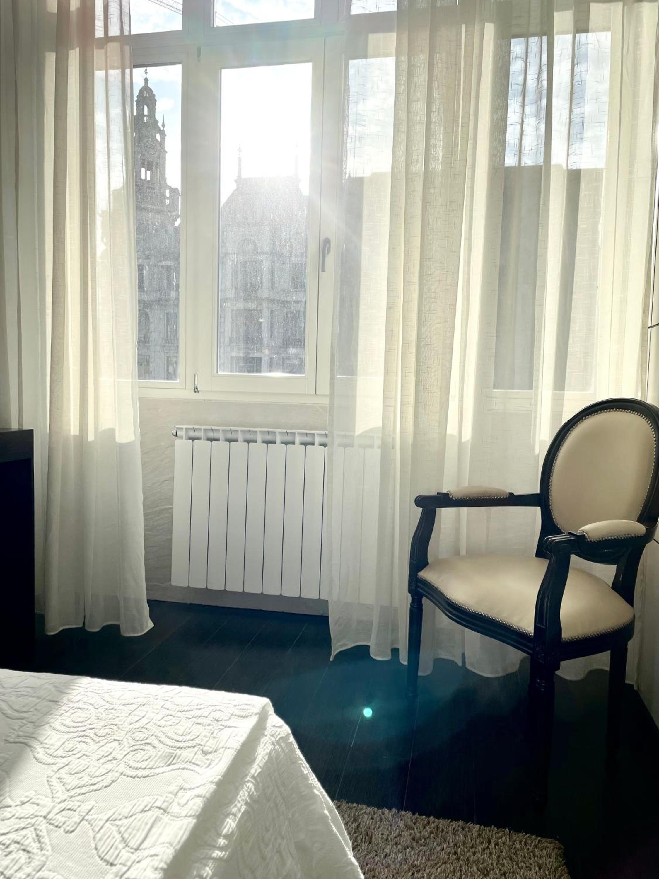 Superior Double Room with View - Photo 5