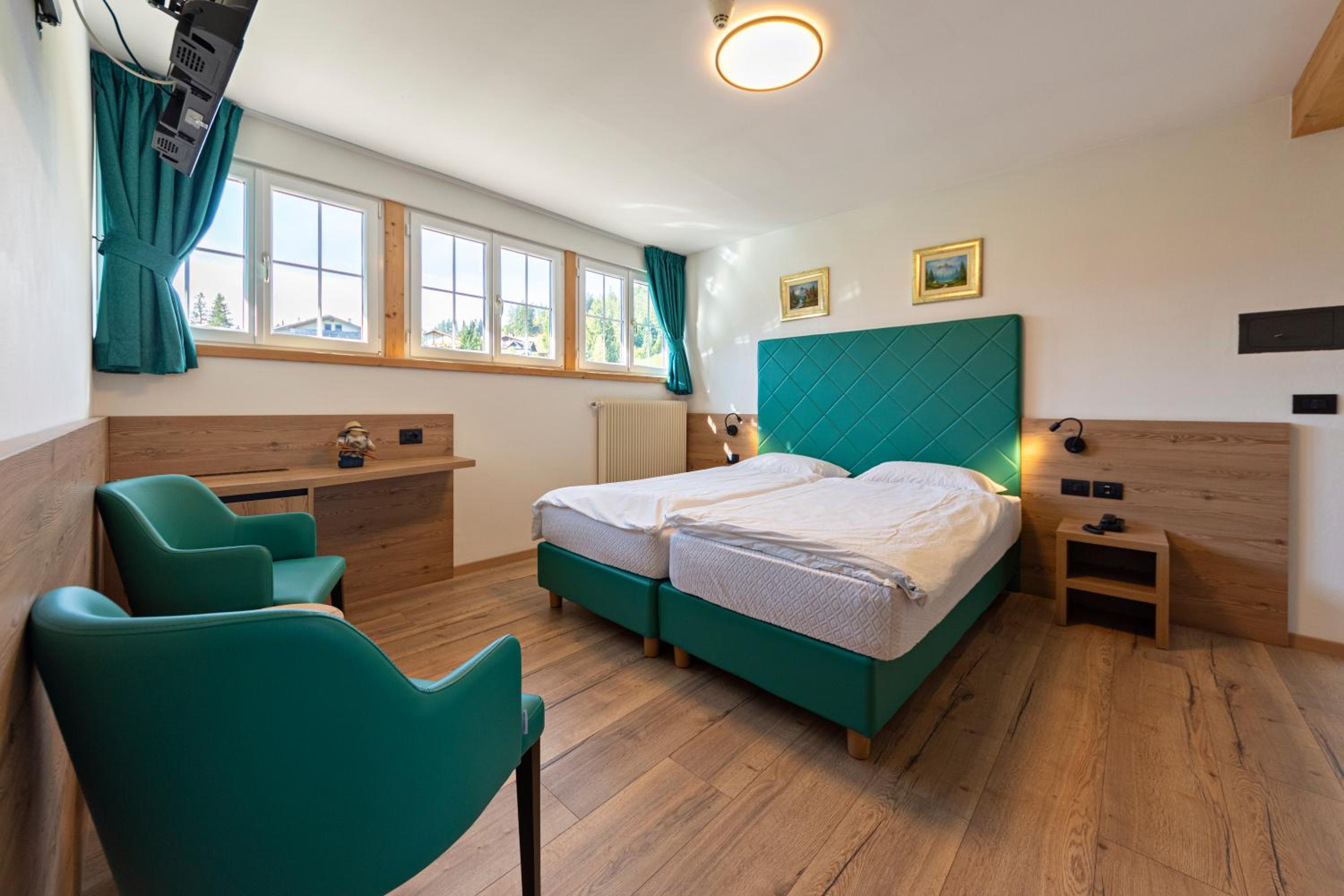 Double or Twin Room photo 3