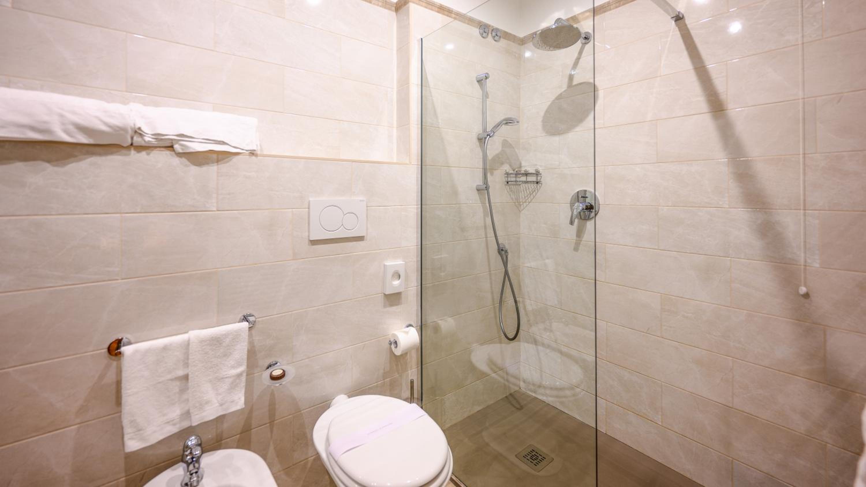Junior Suite - Photo 3