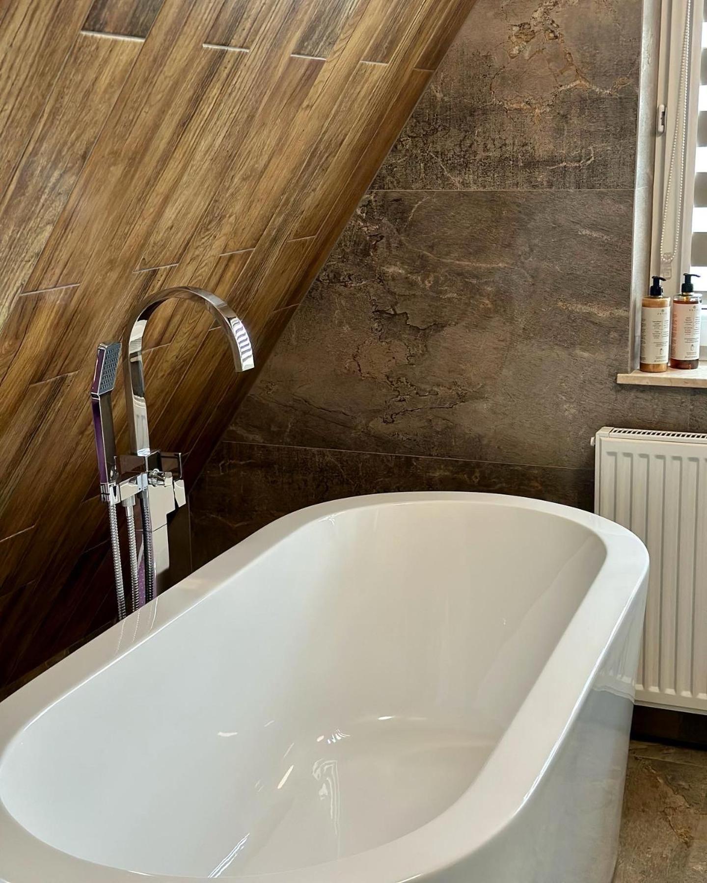 Deluxe Double Room with Bath