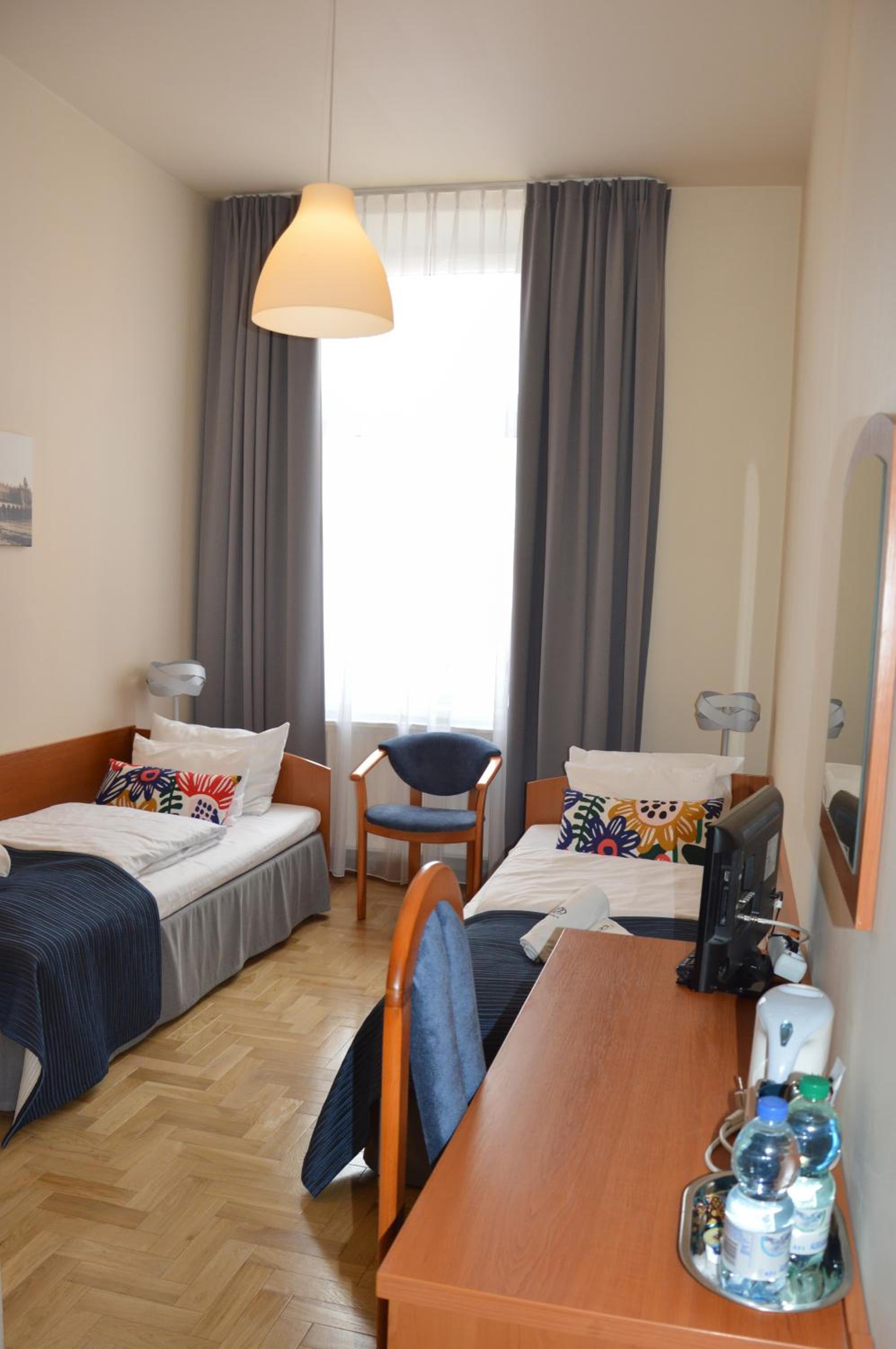 Twin Room photo 2