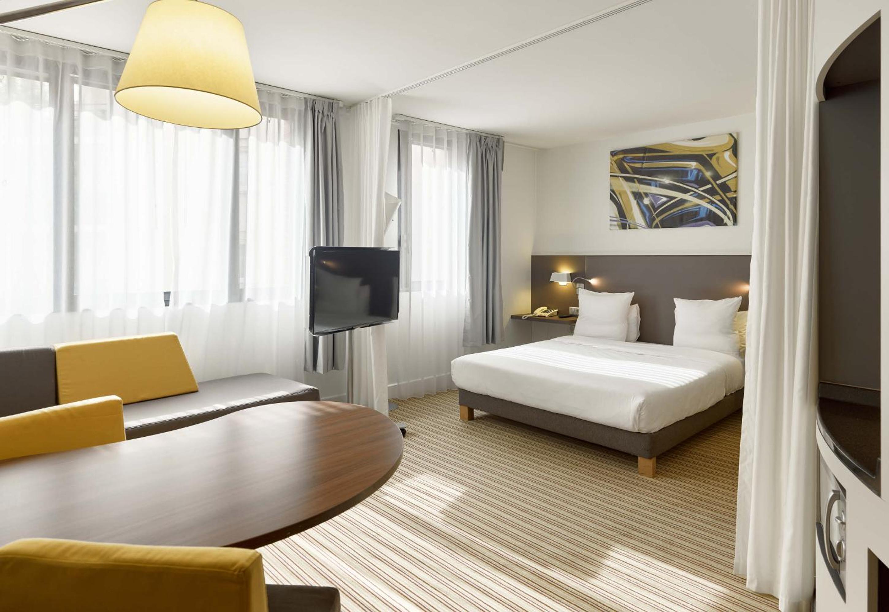 Double Room - Photo 5