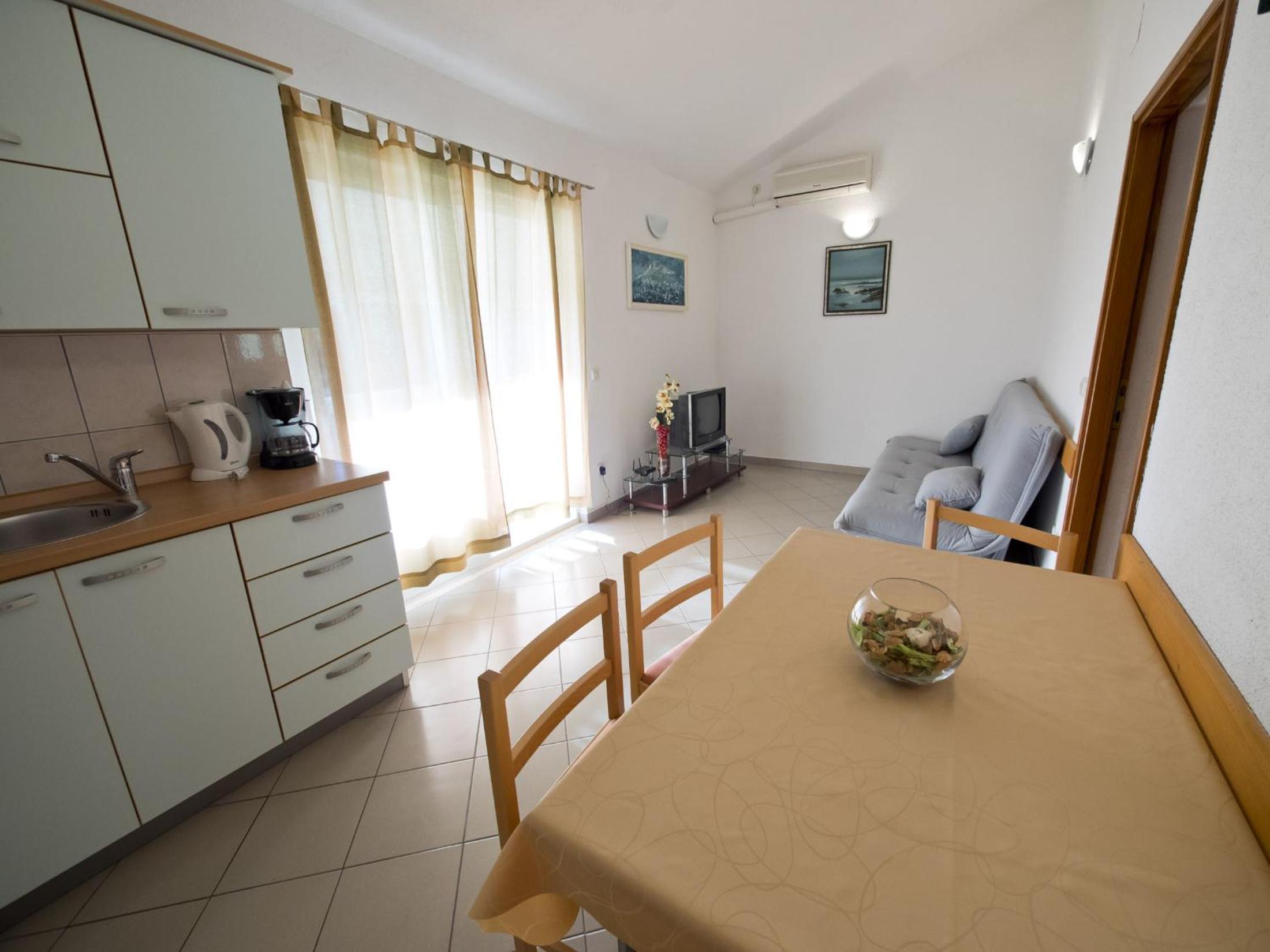 Apartment with Sea View photo 2