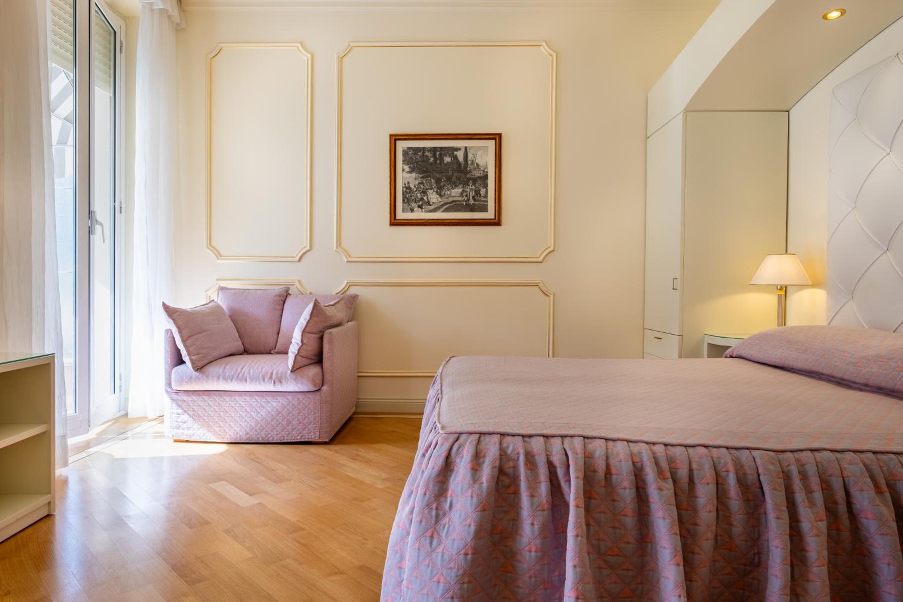 Superior Double Room - Photo 6