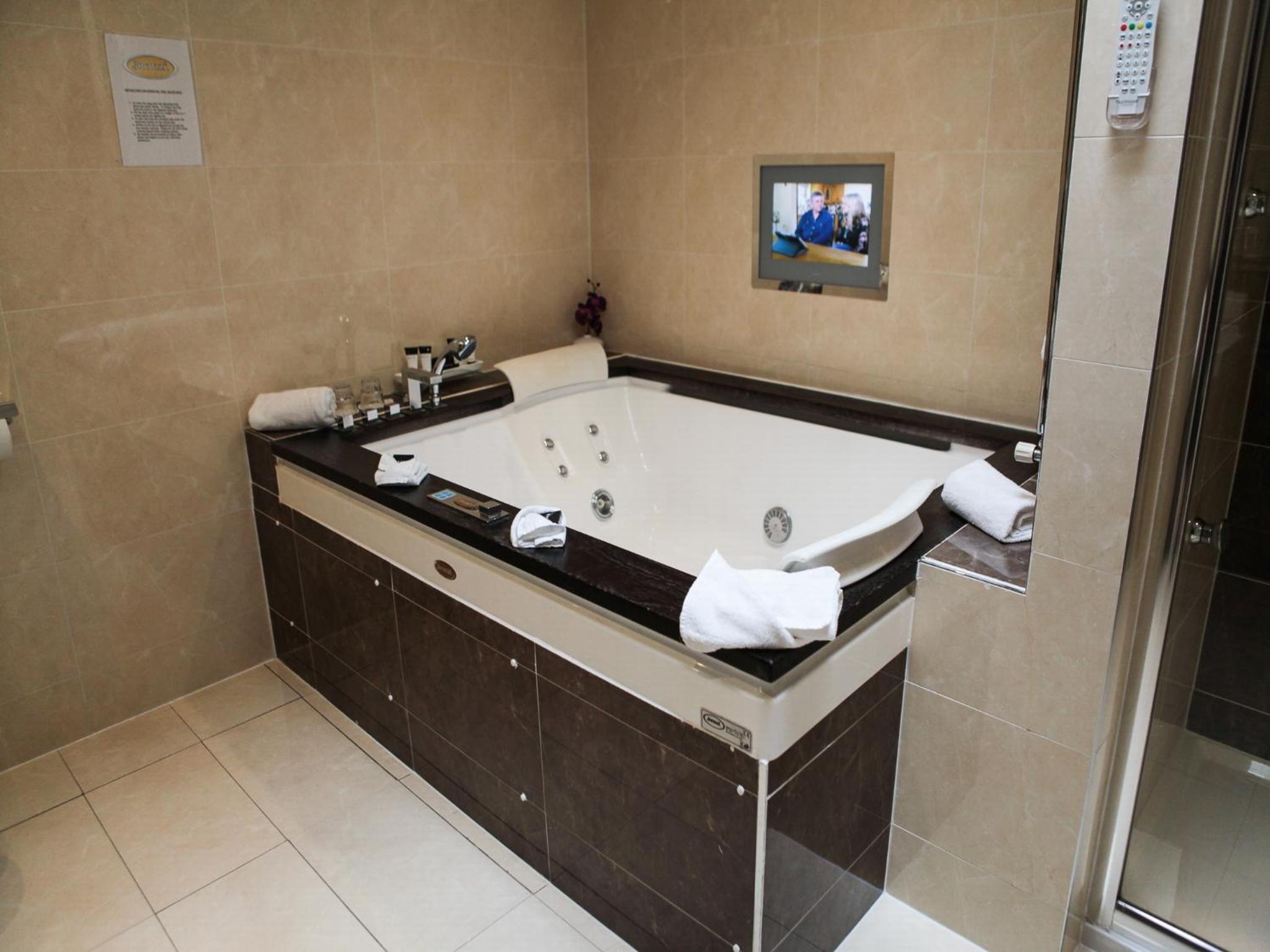 Penthouse Suite - Photo 4