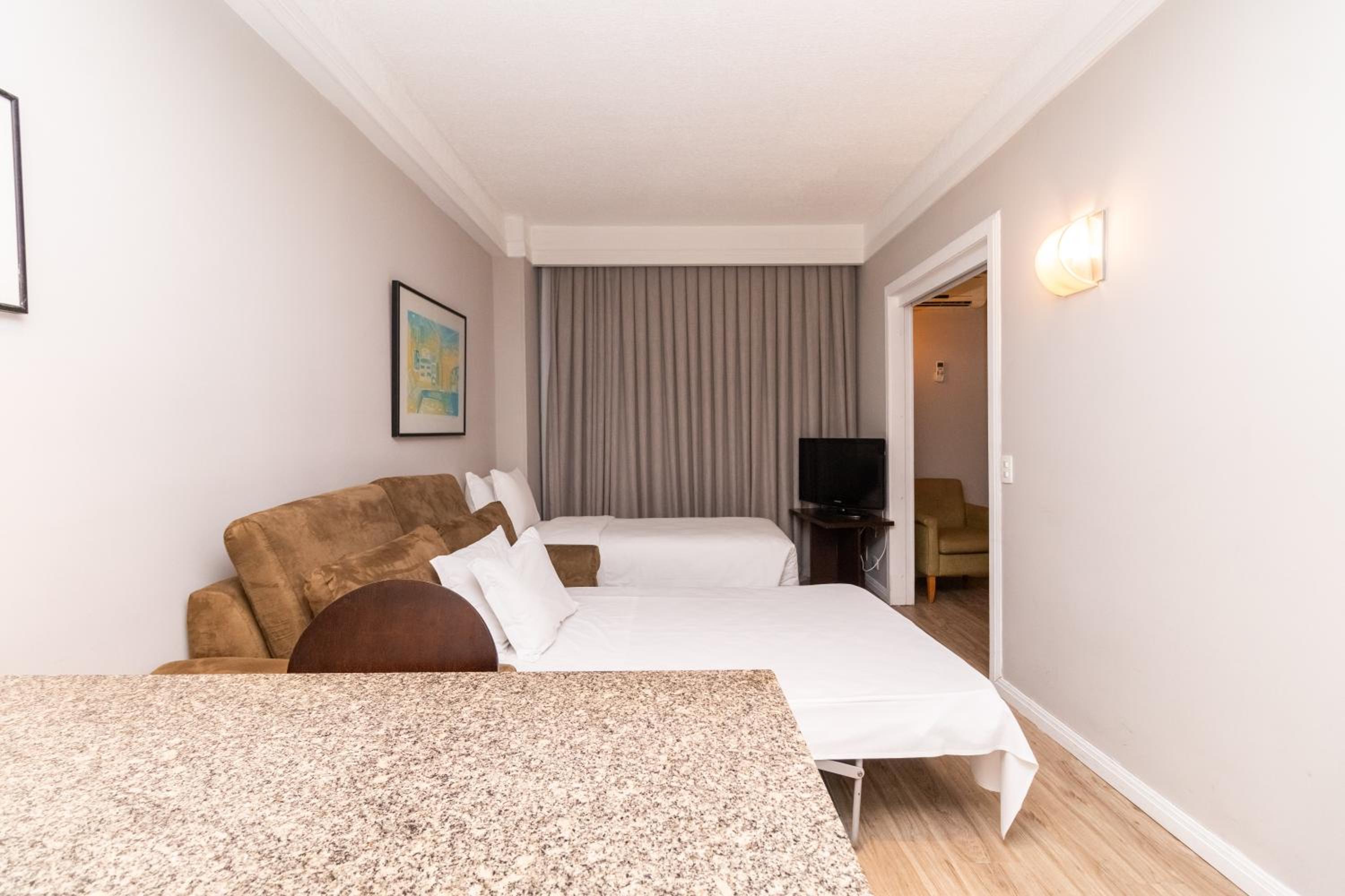 Family Suite - Photo 2