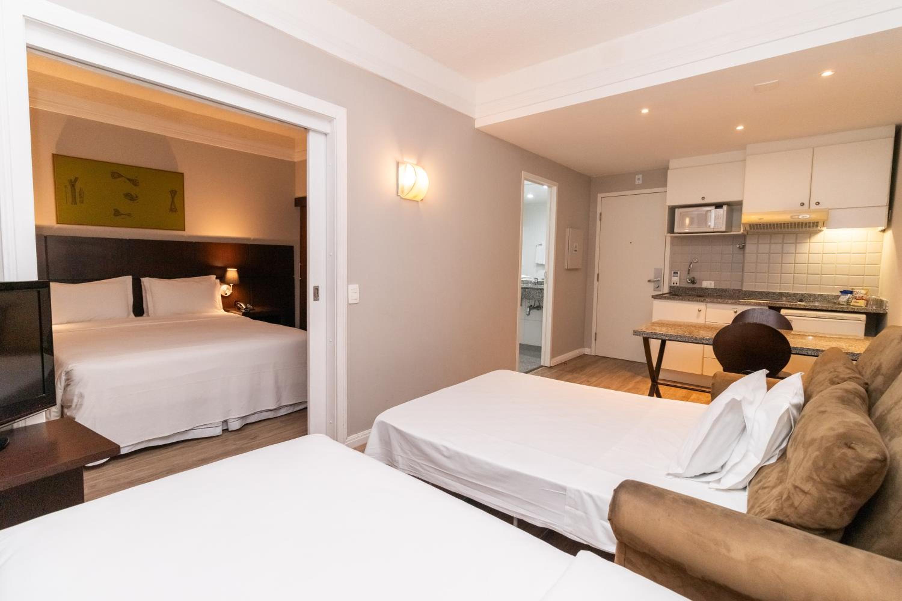 Family Suite - Photo 1