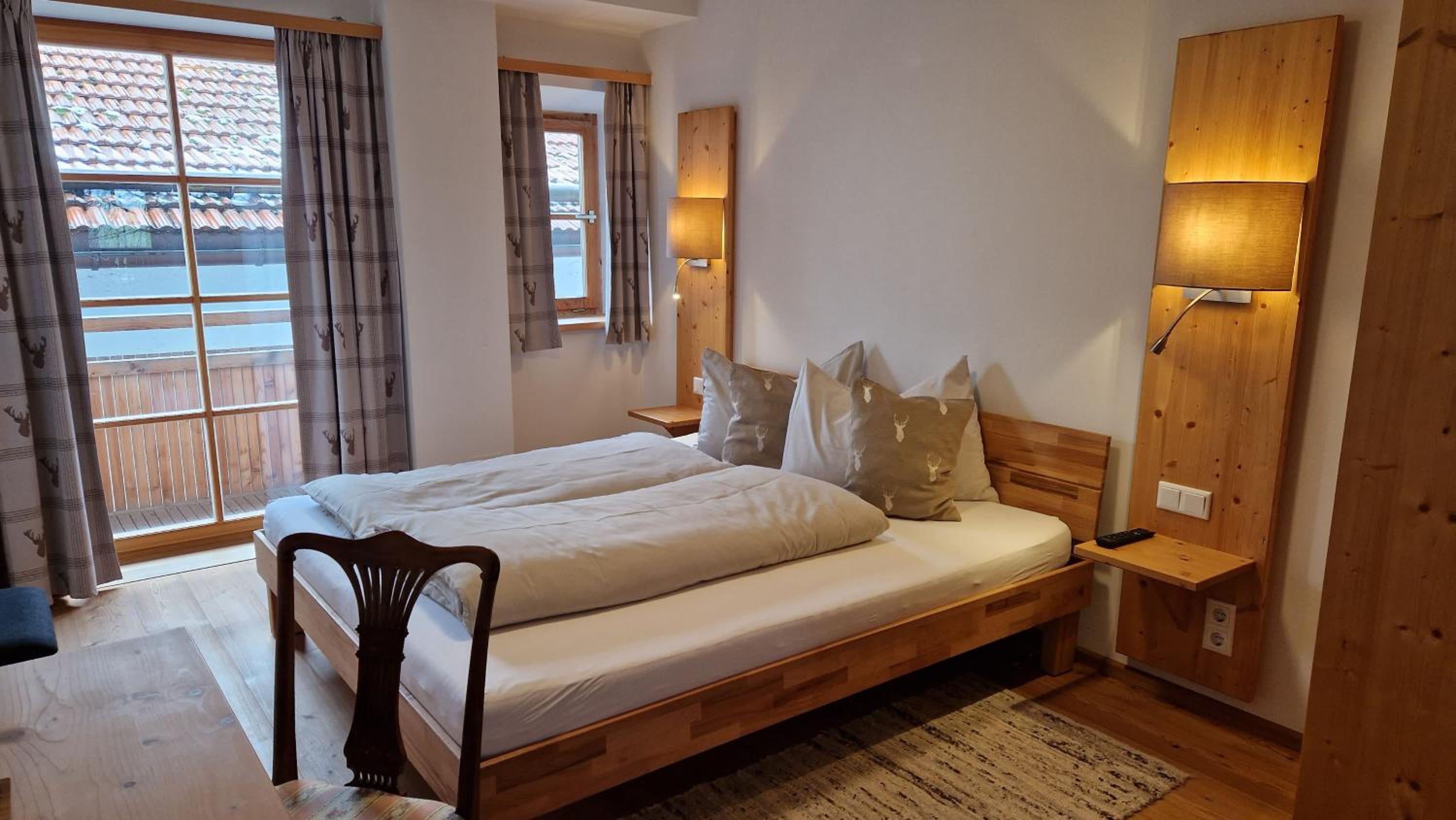 Double Room with Private Bathroom