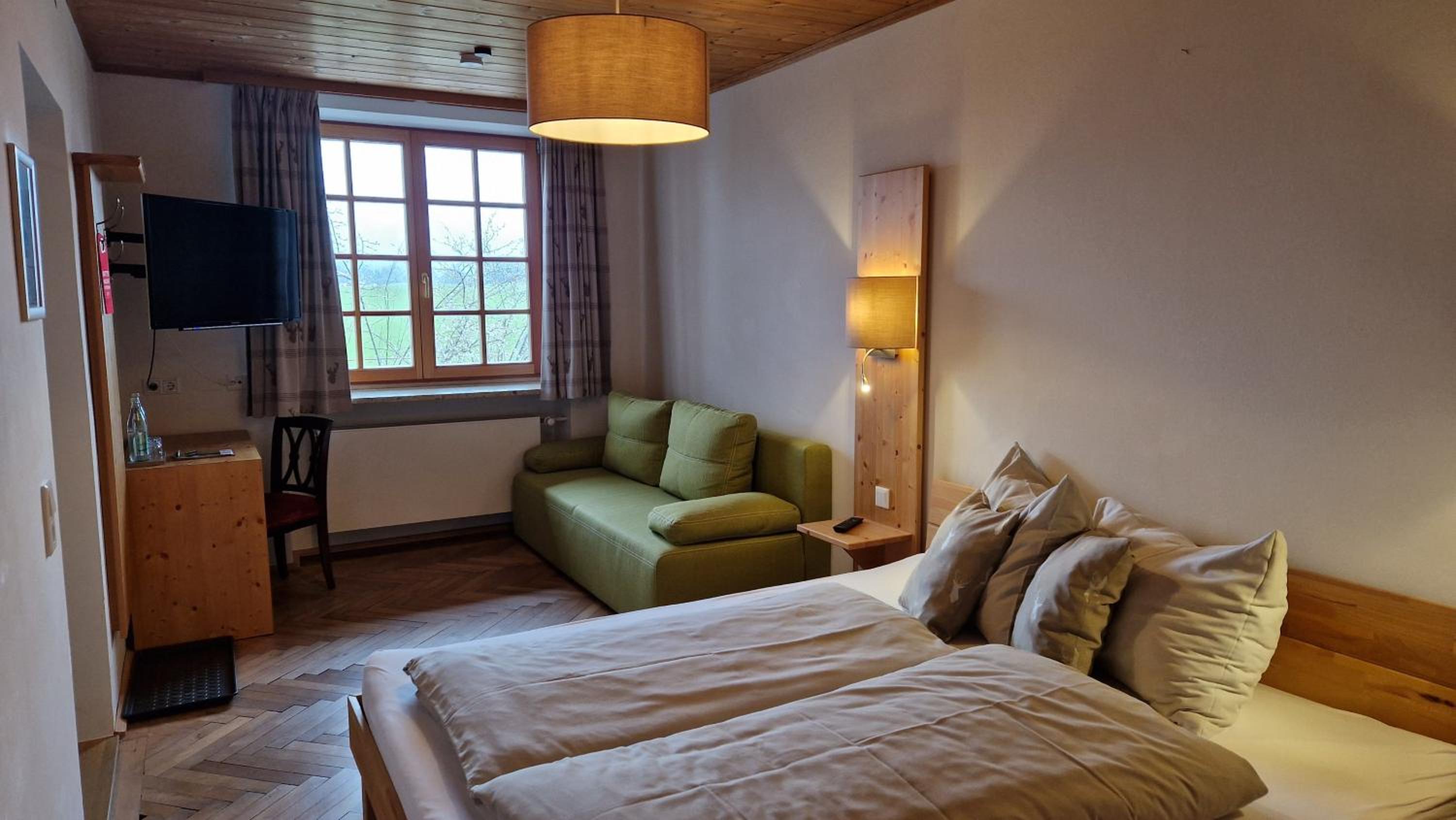 Double Room with Mountain View photo 2