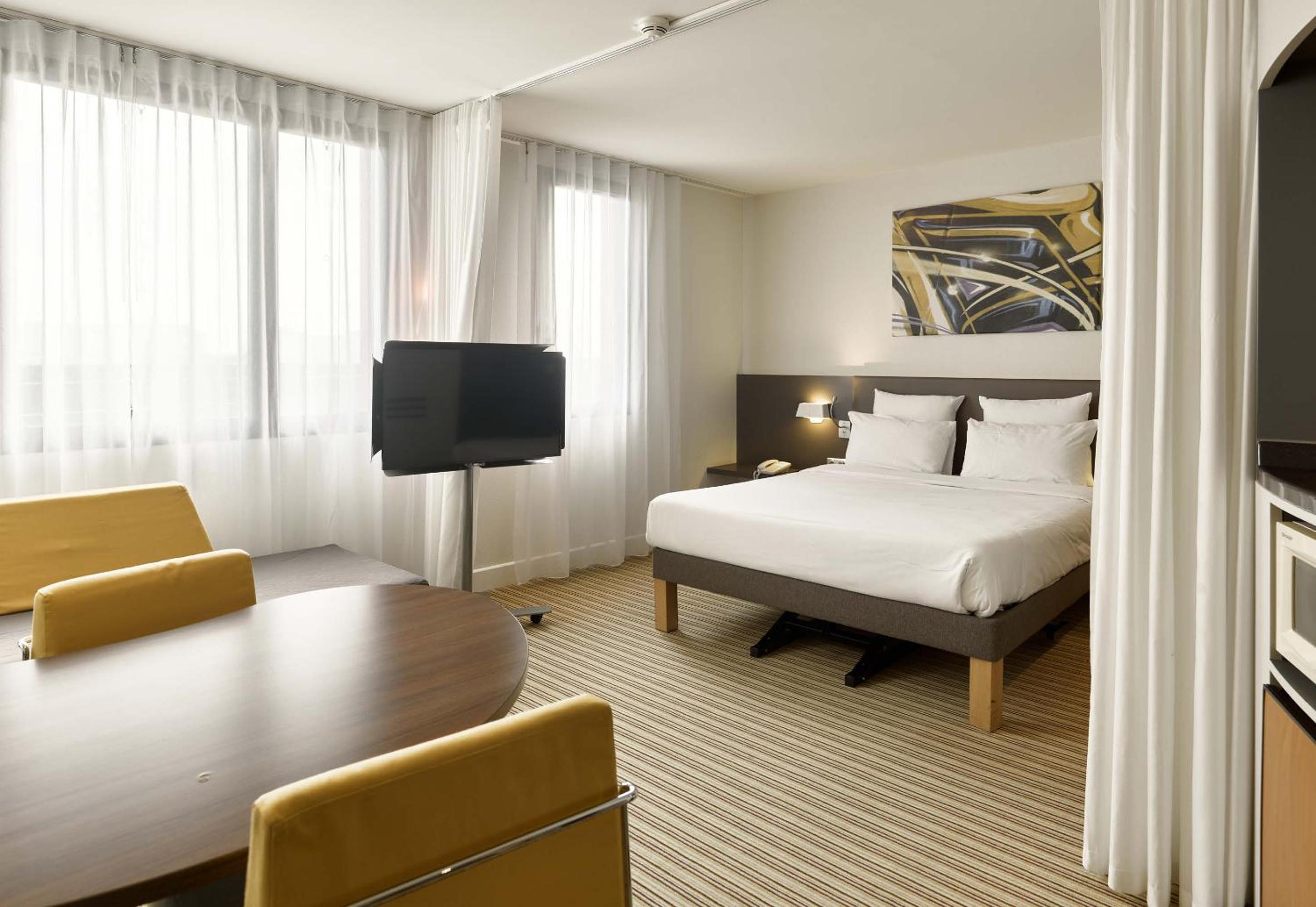 Double Room - Photo 3