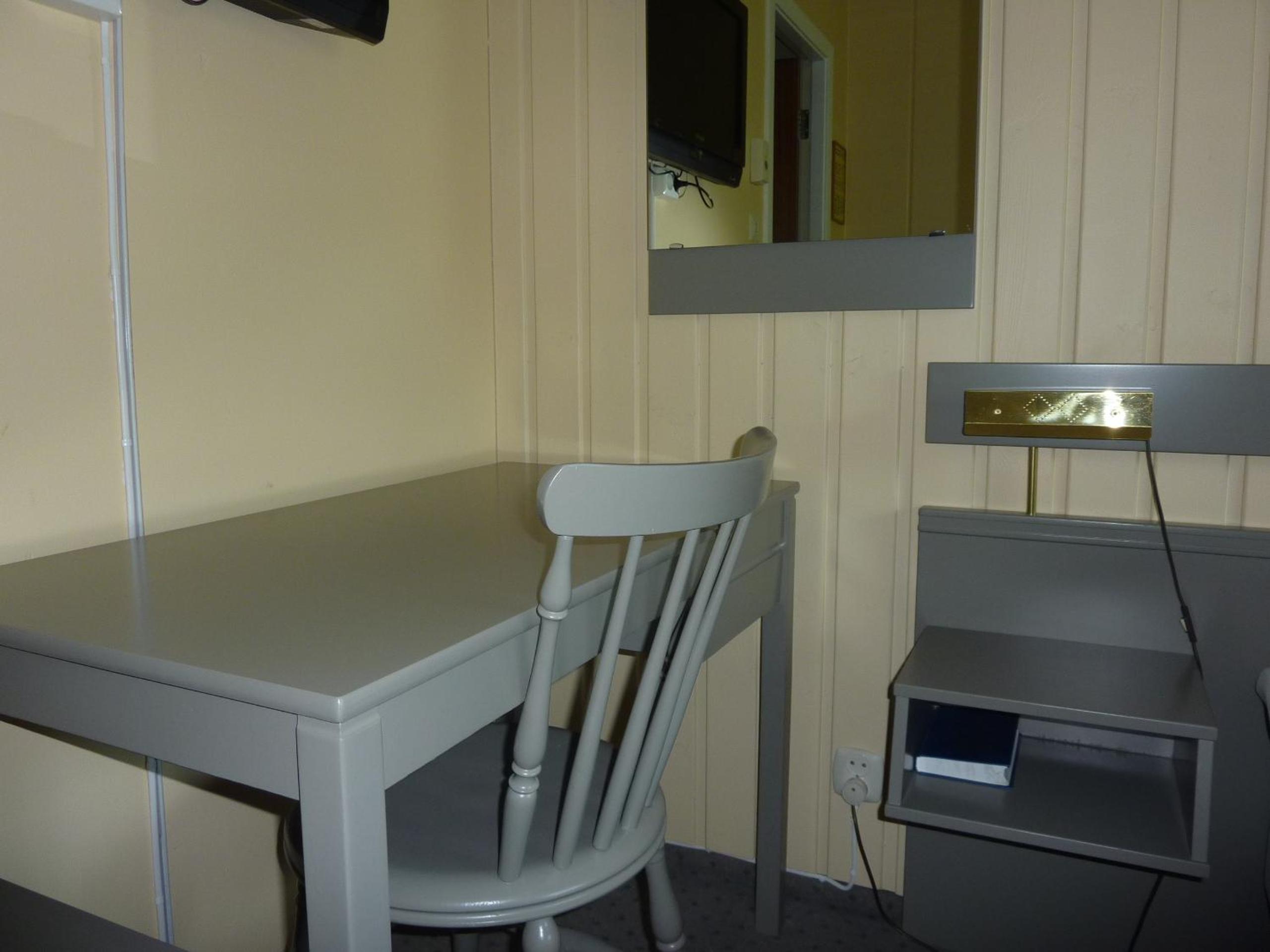 Double or Twin Room - Photo 5